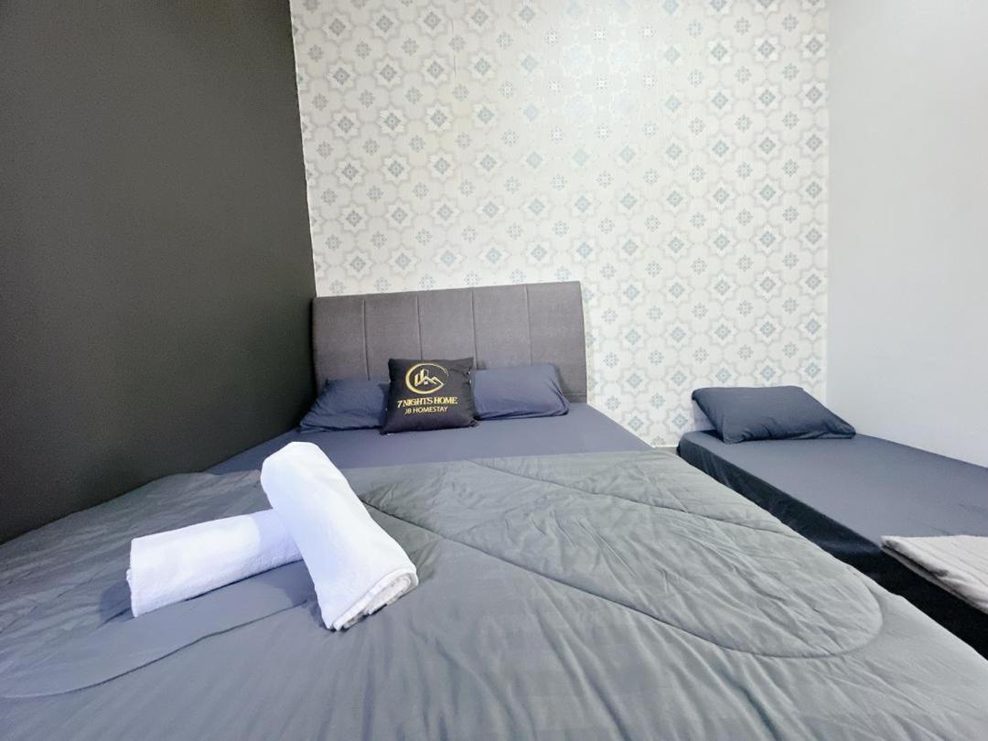 Serene Centra Residence Bandar Dato Onn 3R 10Pax A11