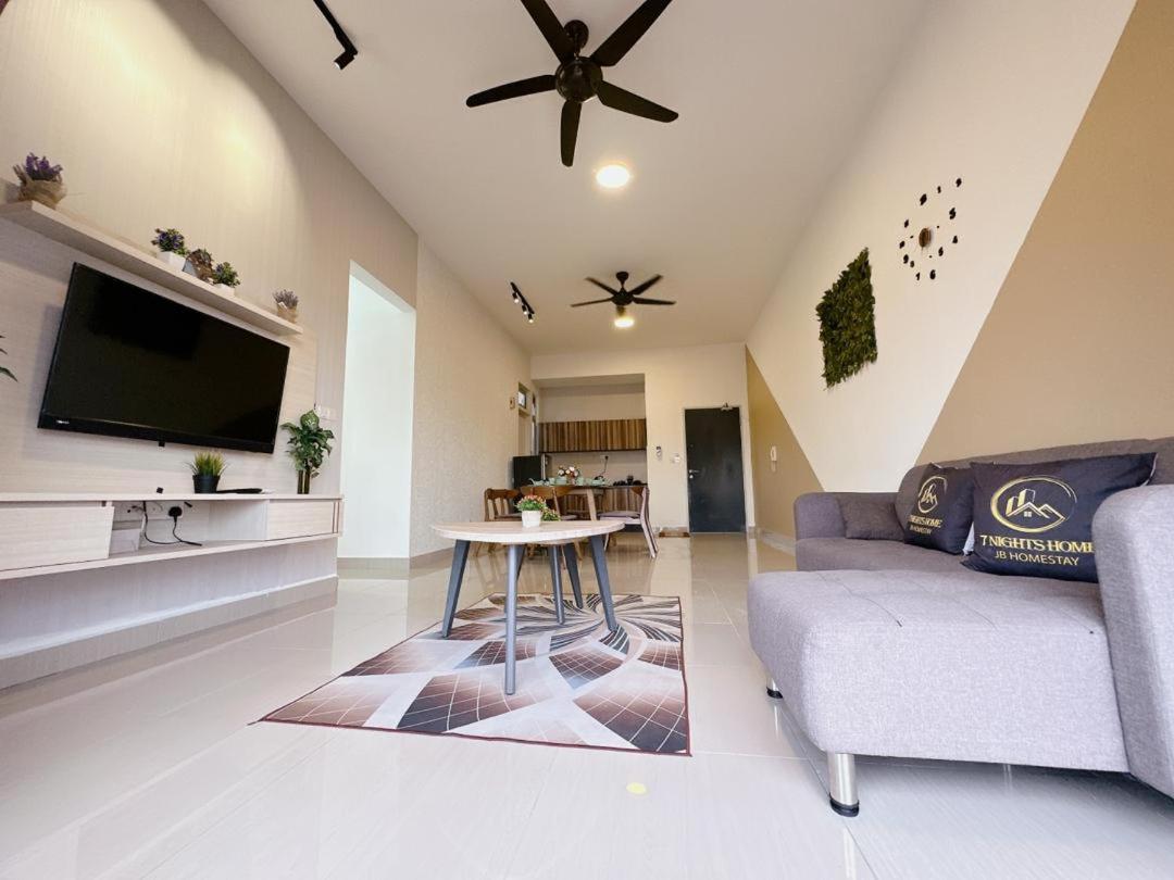 Serene Centra Residence Bandar Dato Onn 3R 10Pax A11
