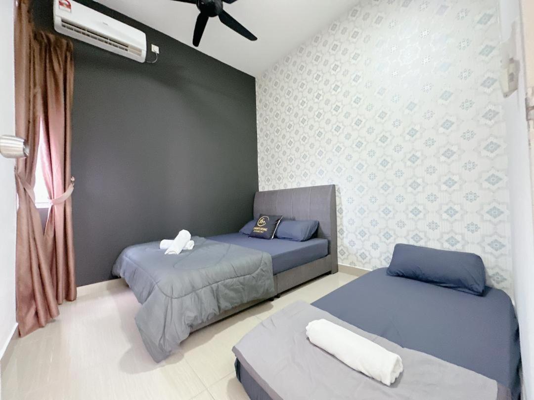 Serene Centra Residence Bandar Dato Onn 3R 10Pax A11