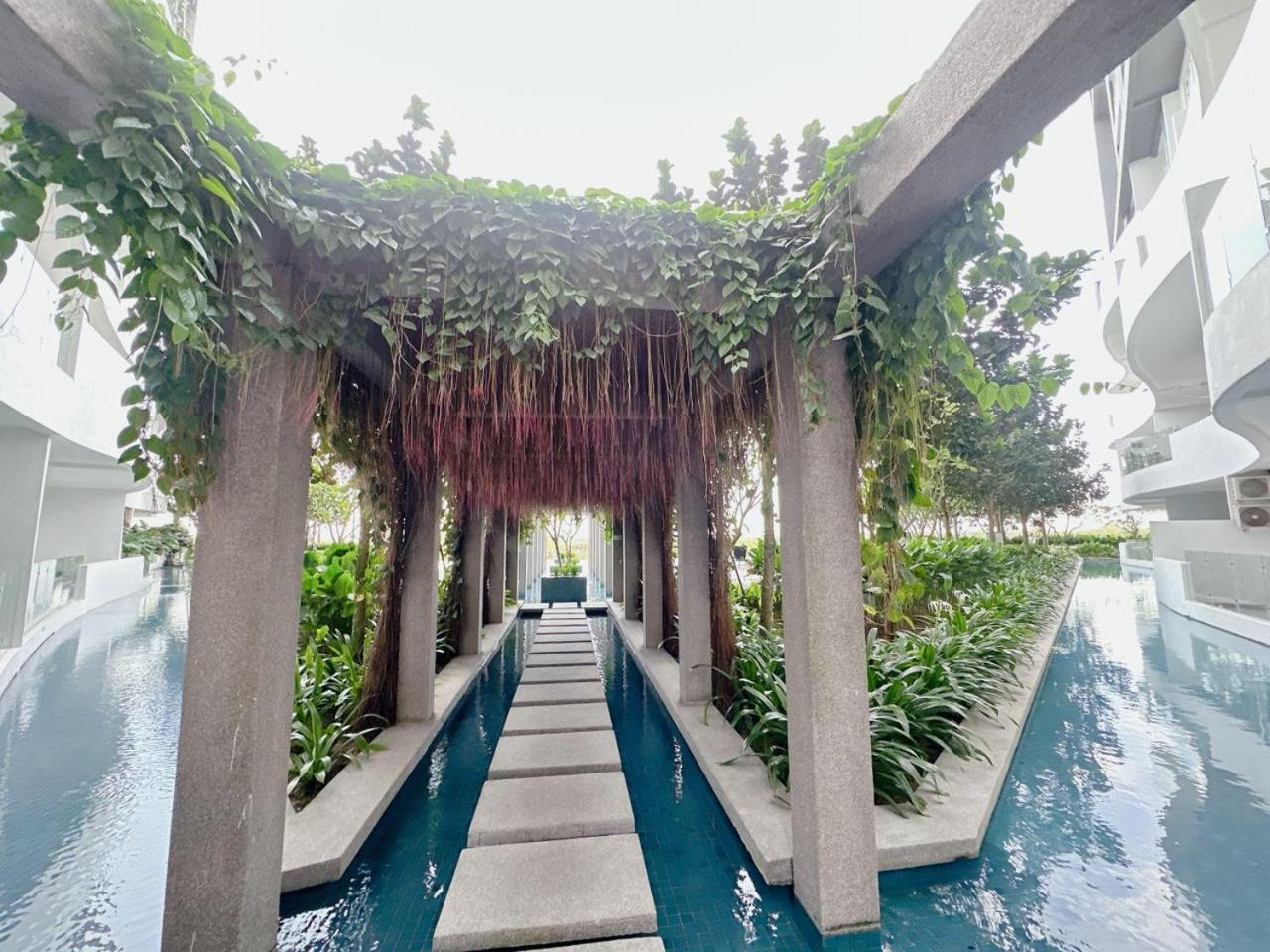 Serene Centra Residence Bandar Dato Onn 3R 10Pax A11