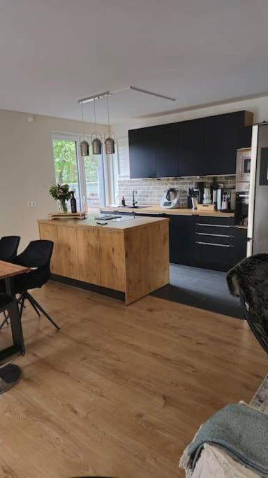 Neues-Helles-Modernes Haus