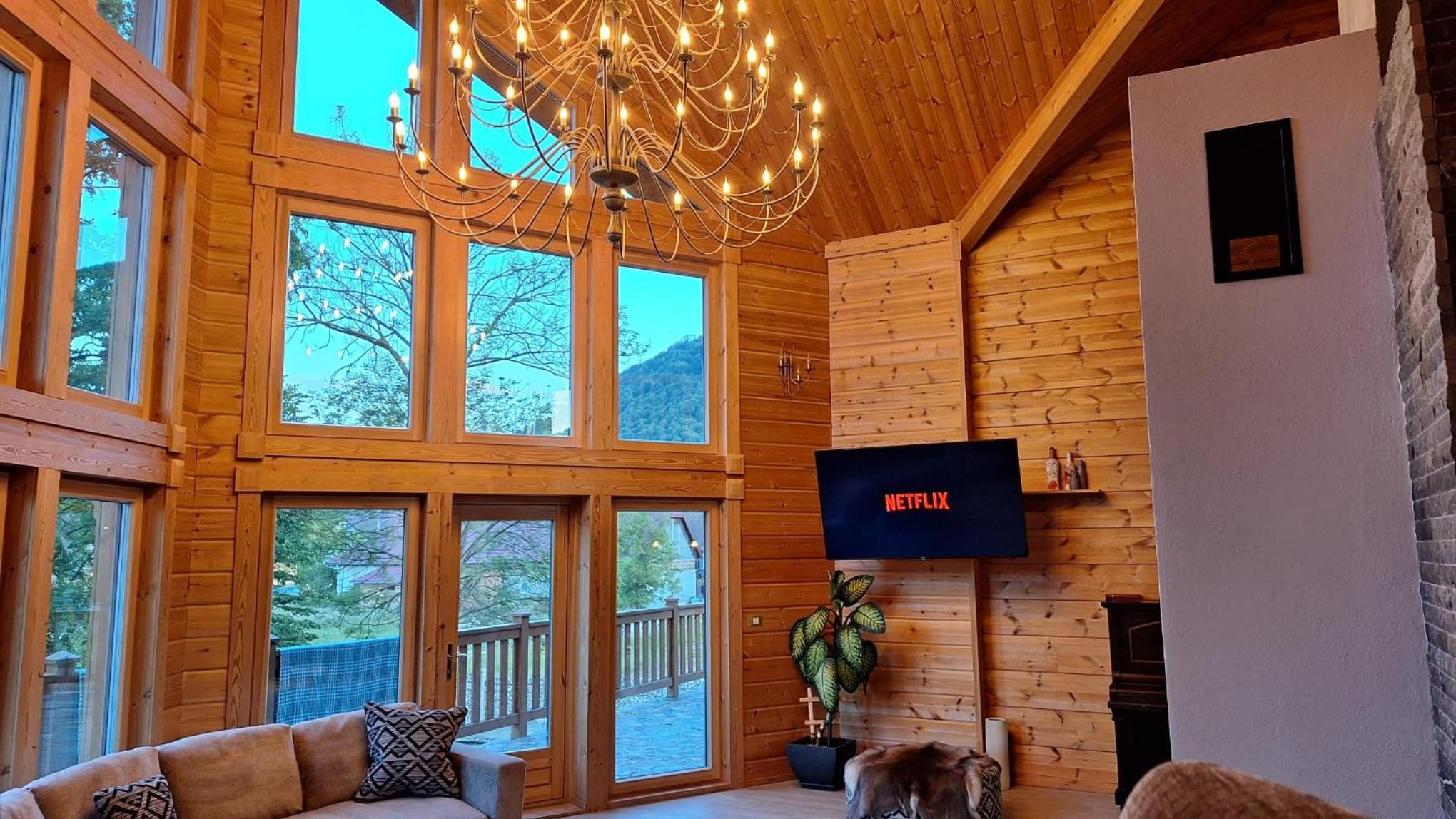 Transylvania Mountain Chalet