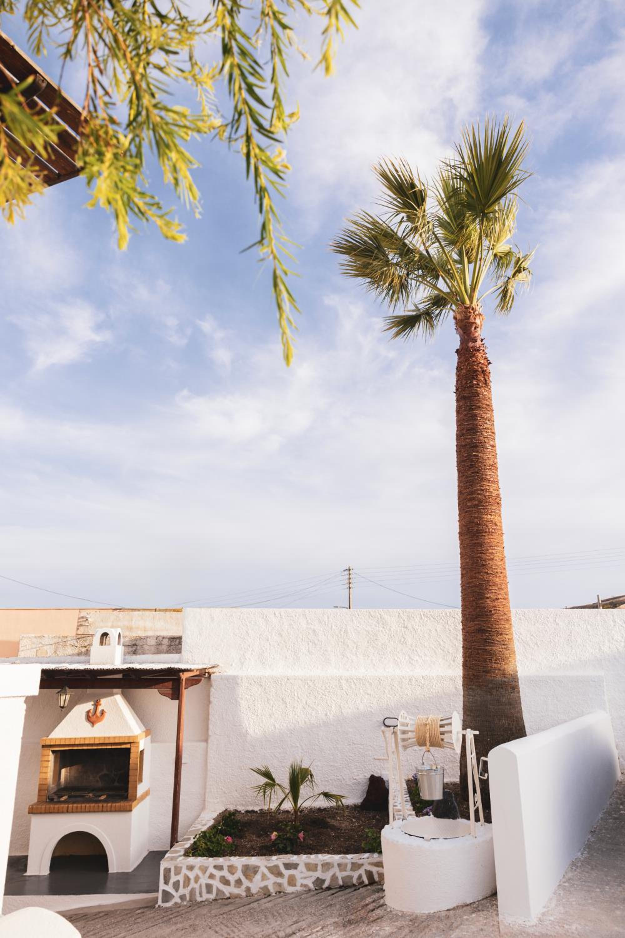 Commercio Suites Santorini