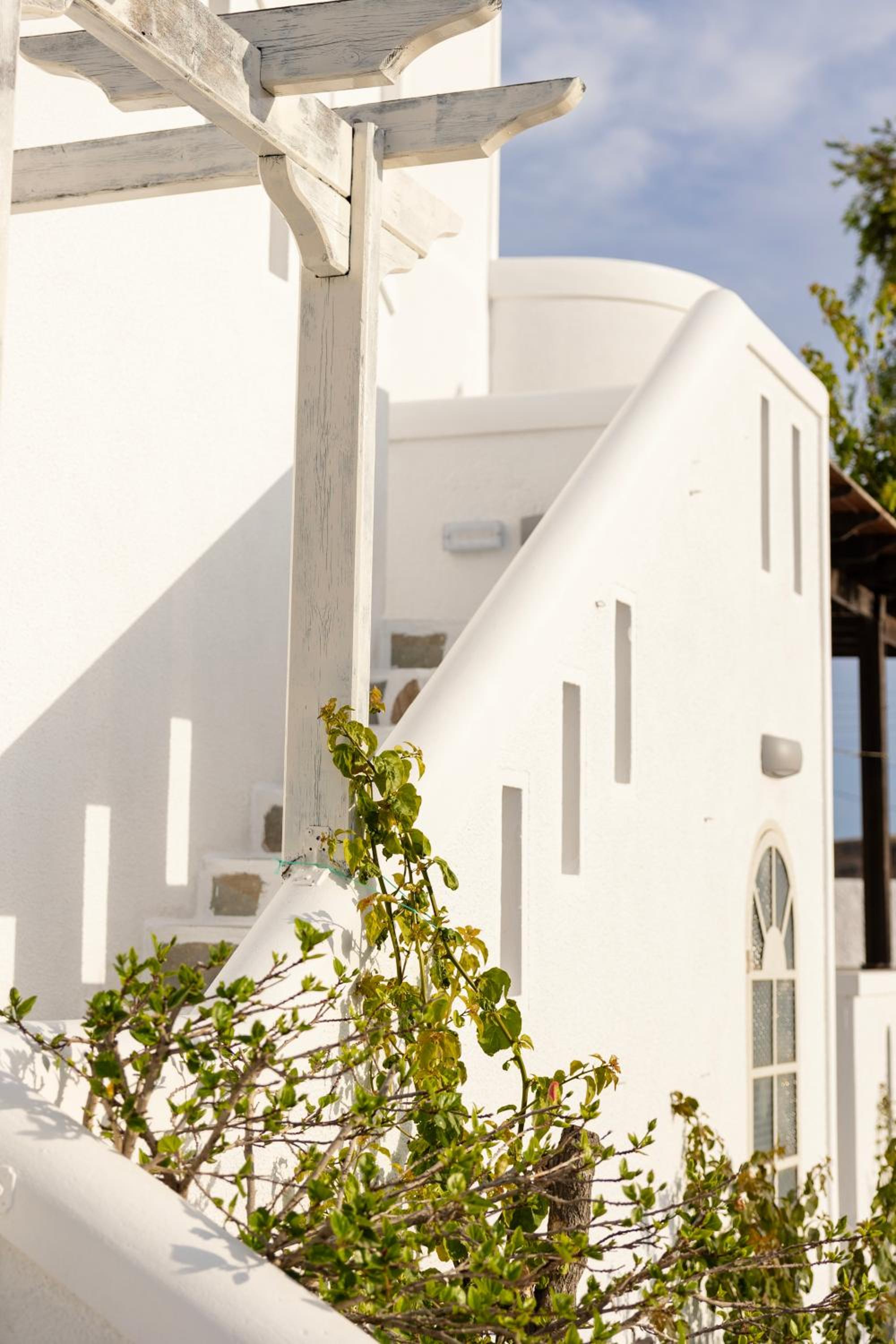 Commercio Suites Santorini