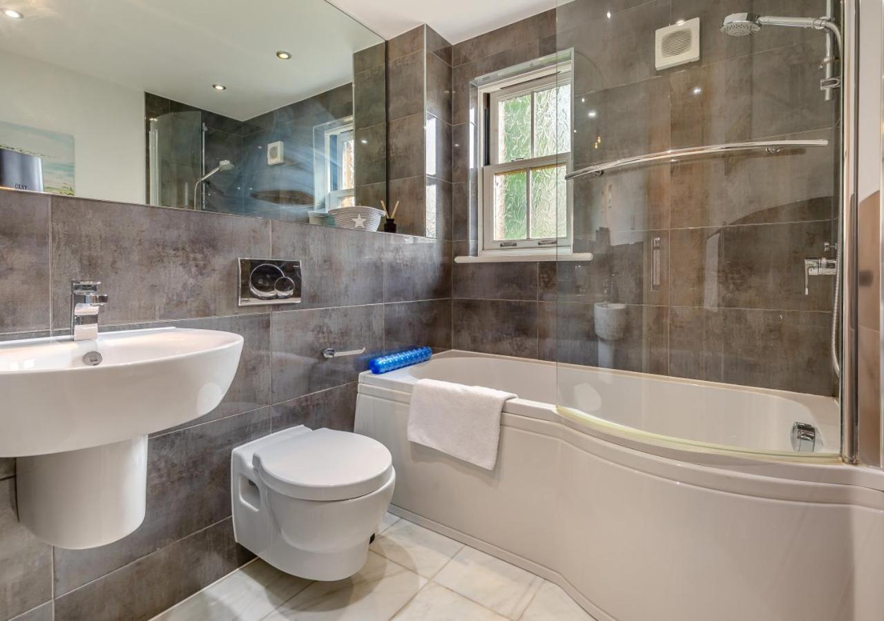 2 Bed in Looe oc-n29477