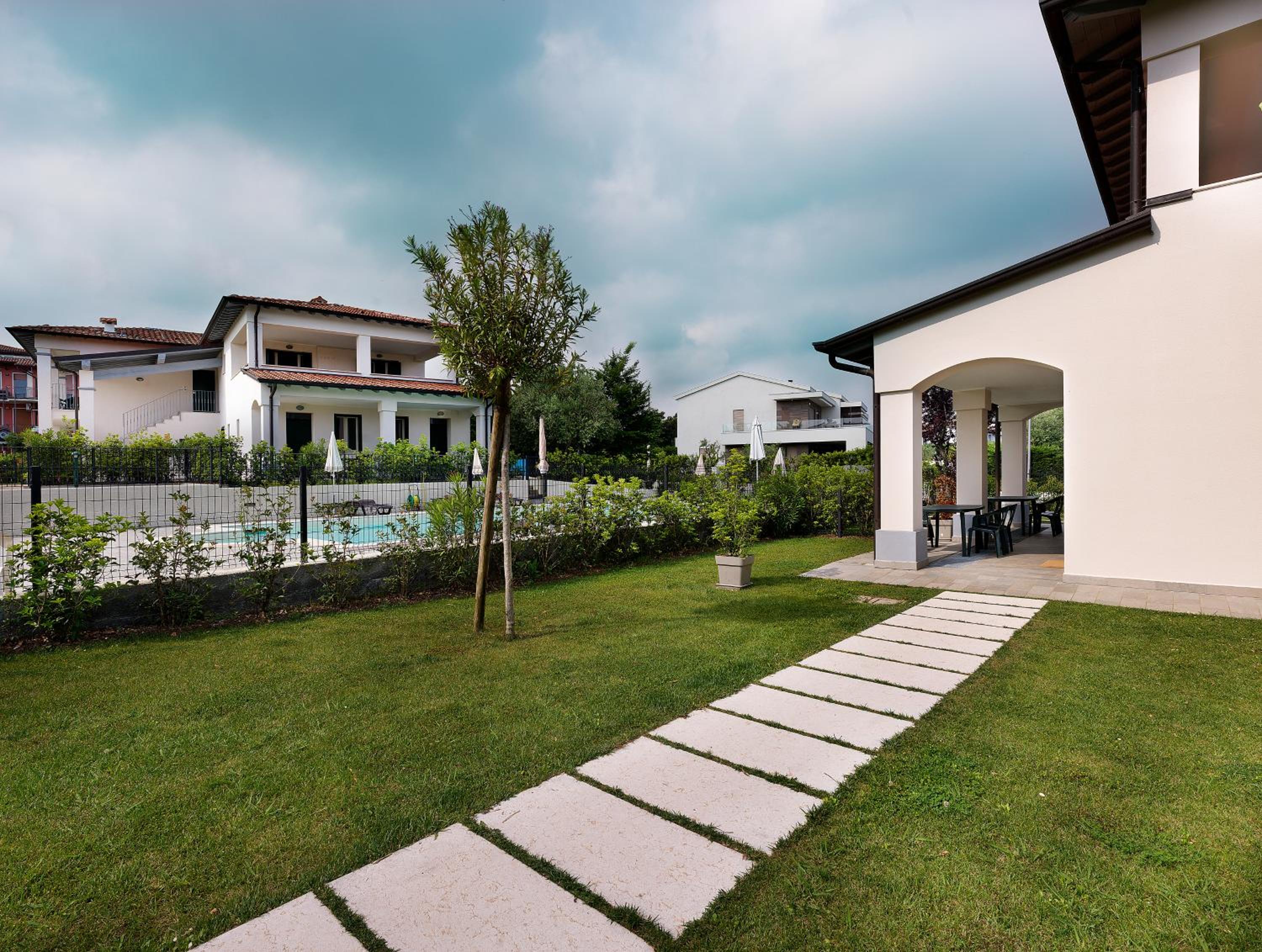 RESIDENCE FIORE ROSSO