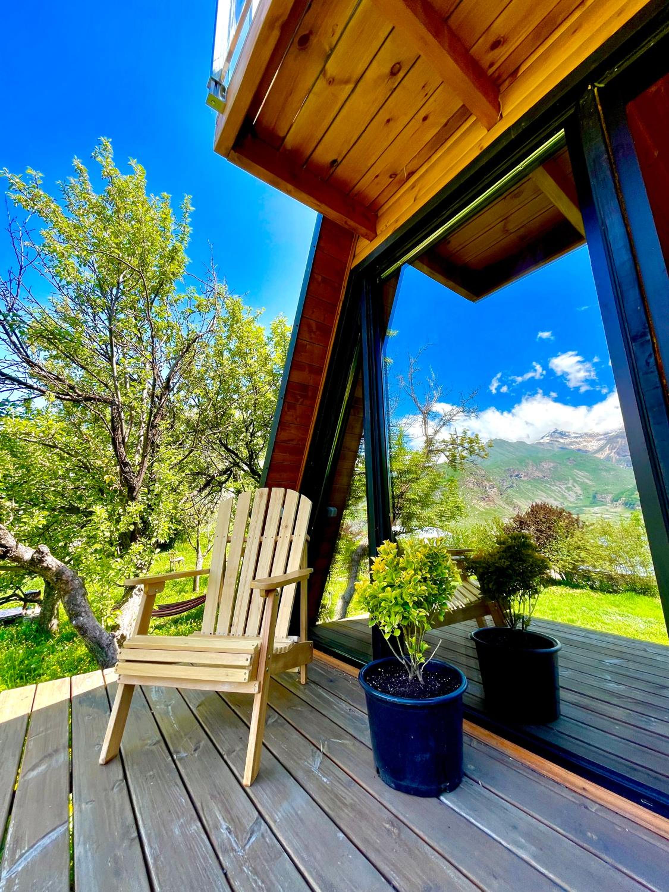 Kuro cottage- A frame