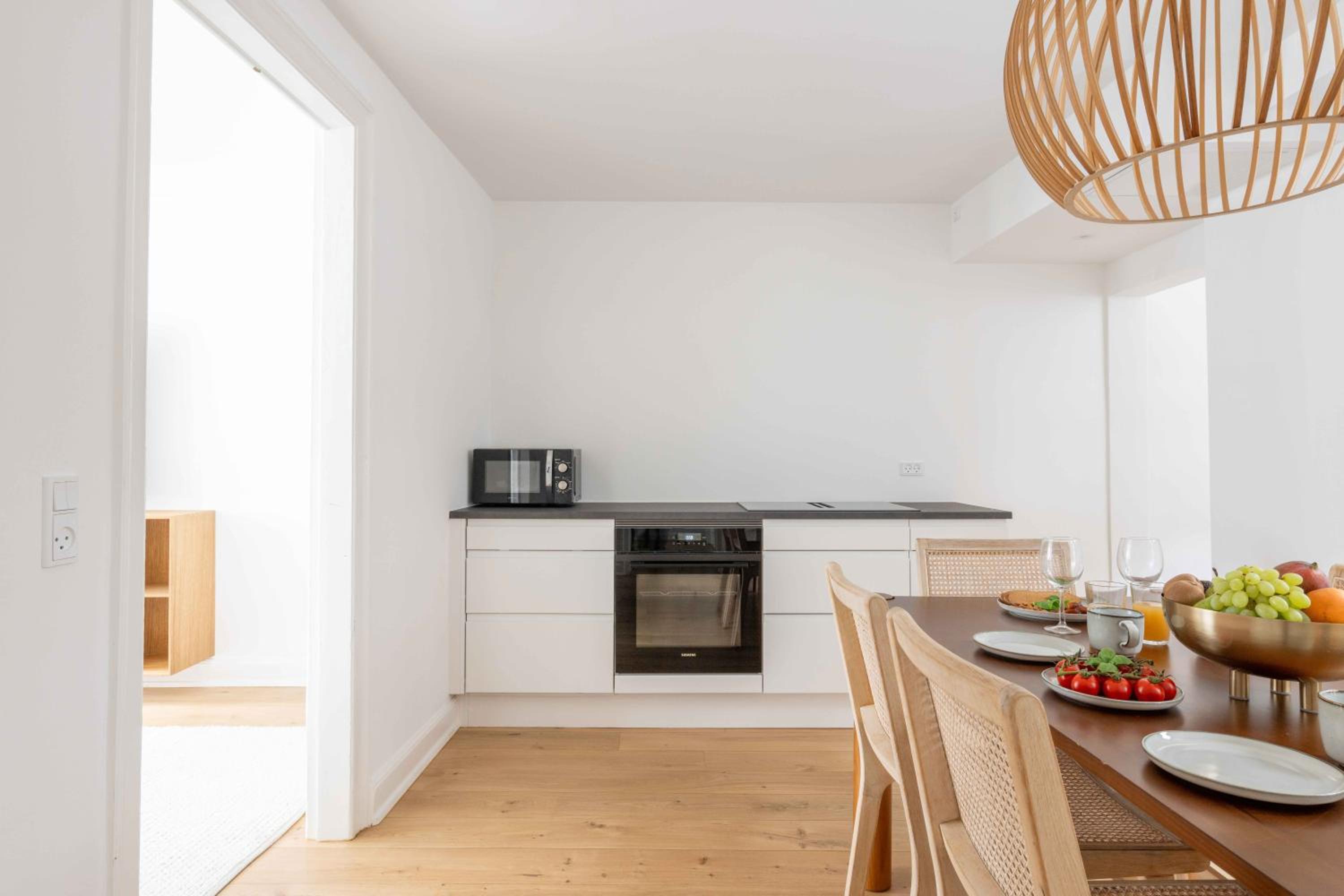 Stylish Apartment on Lively Street in Downtown