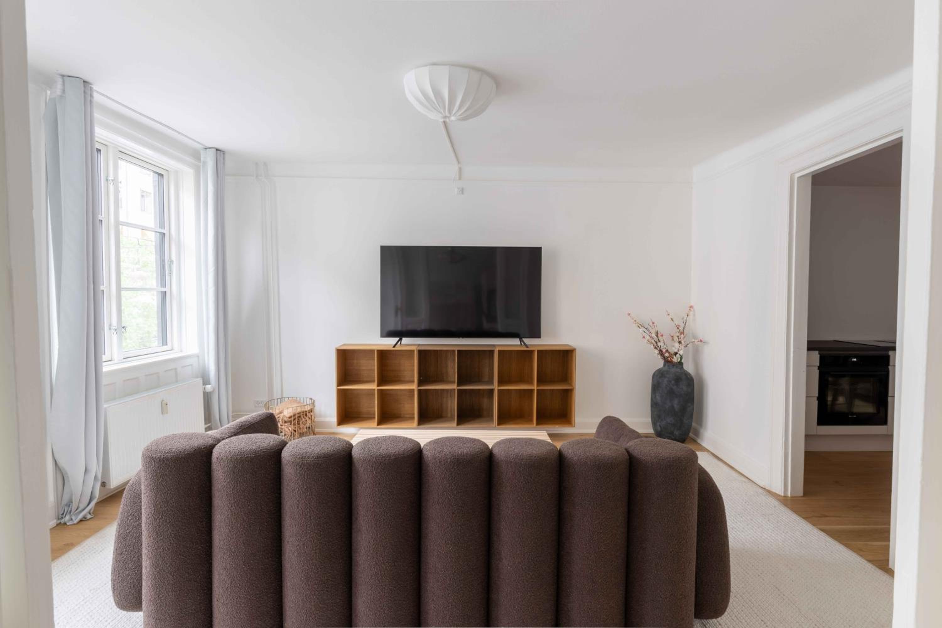 Stylish Apartment on Lively Street in Downtown