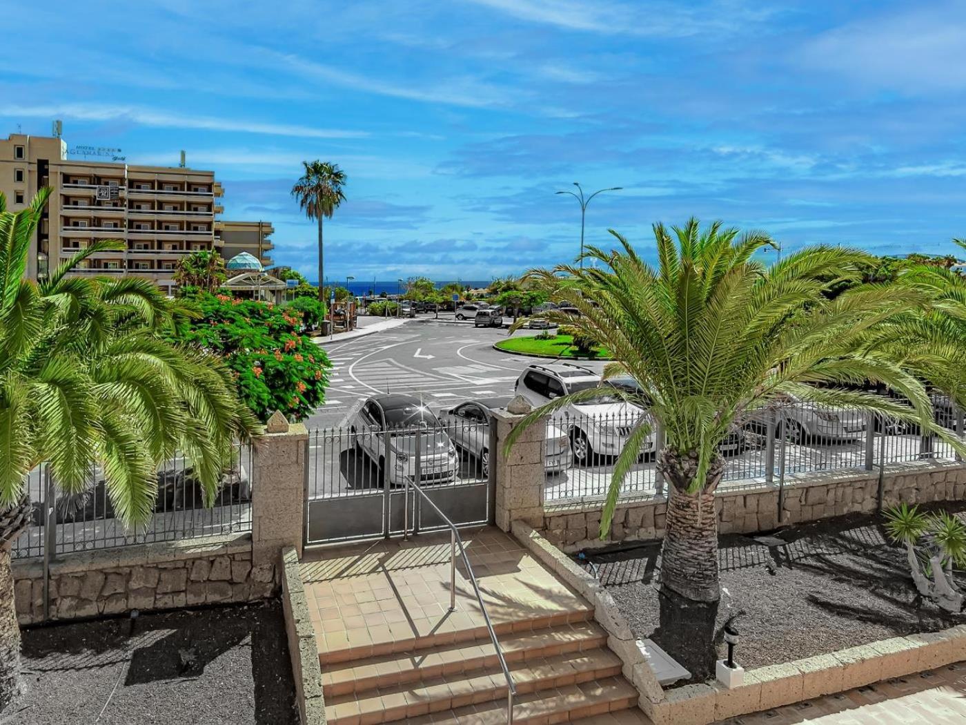Apartment in Golf del Sur with heated pool view 5