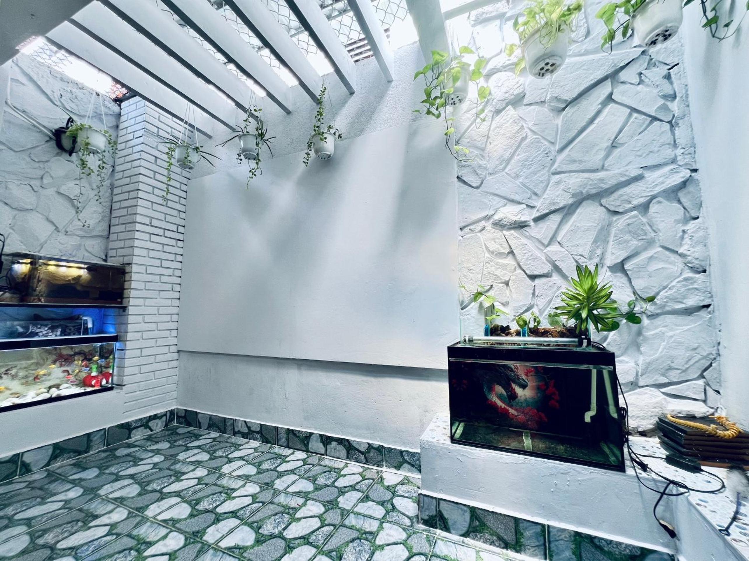 AULE HOSTEl