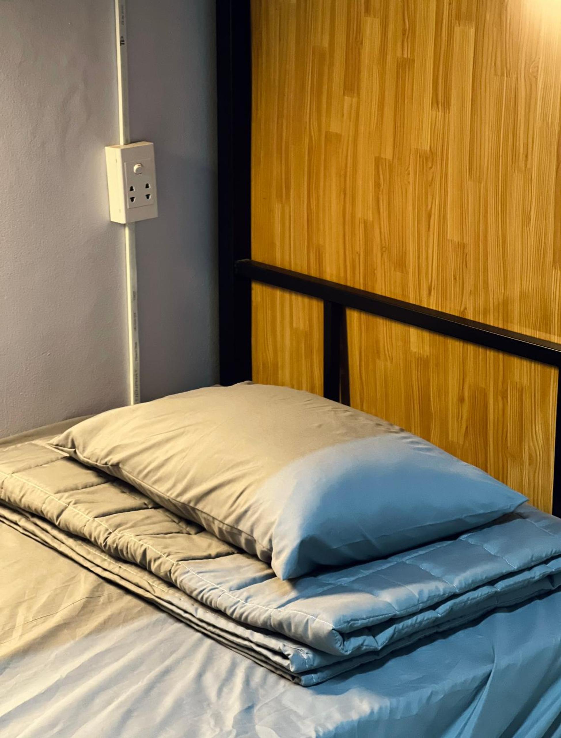 AULE HOSTEl