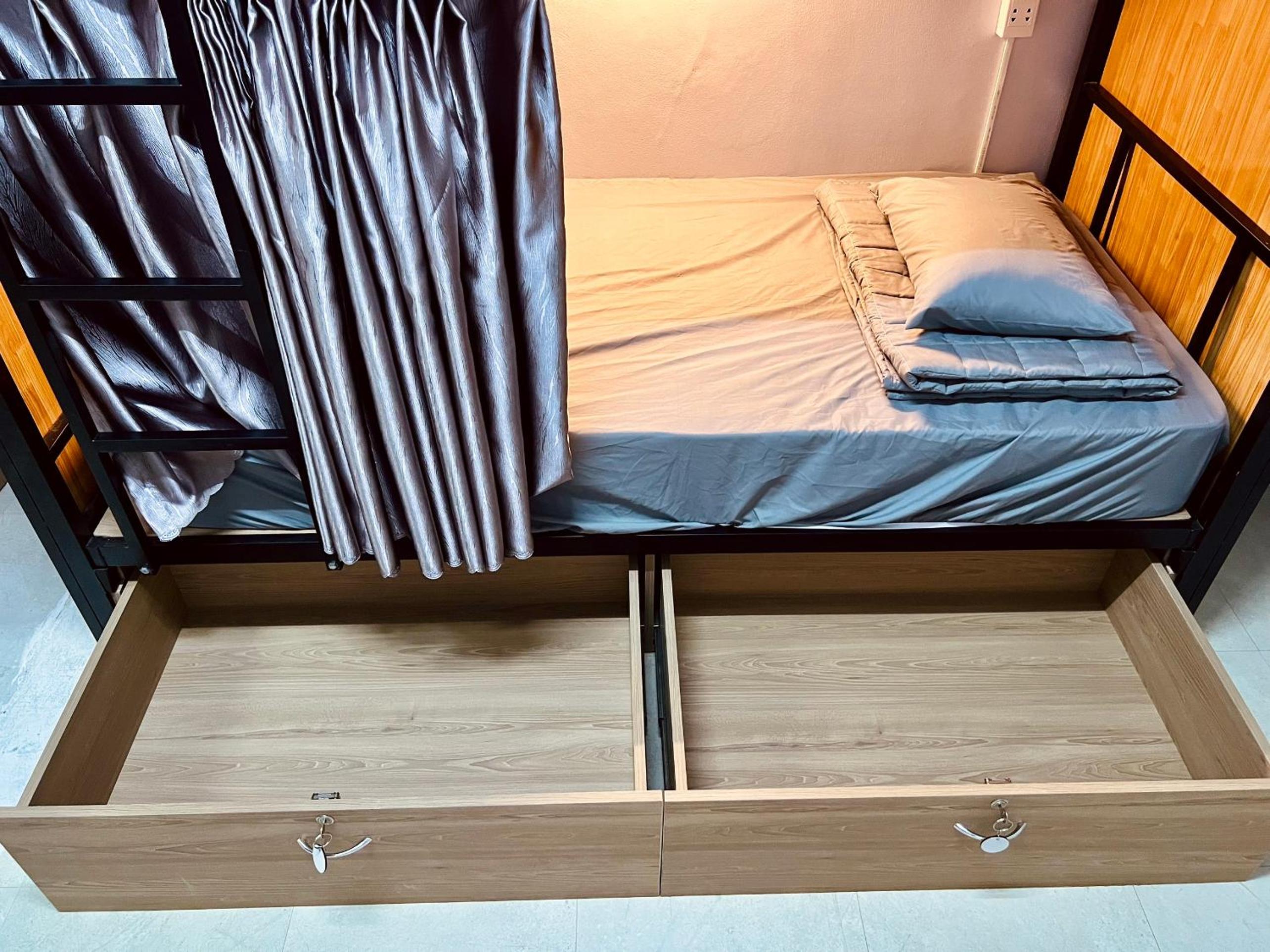AULE HOSTEl
