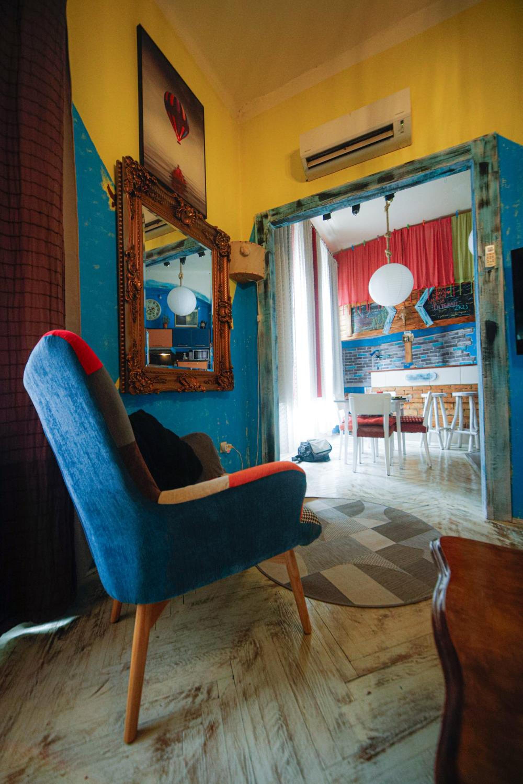 lounge