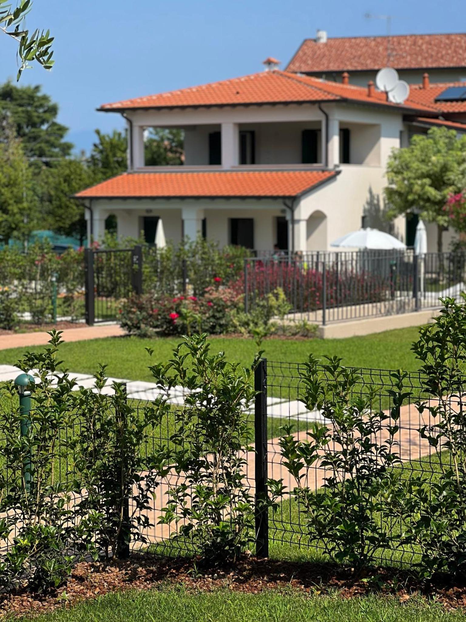 RESIDENCE FIORE ROSSO