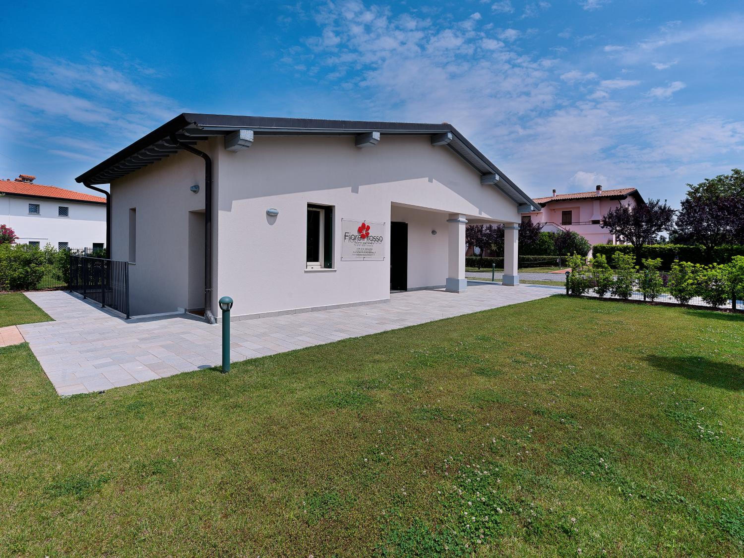 RESIDENCE FIORE ROSSO