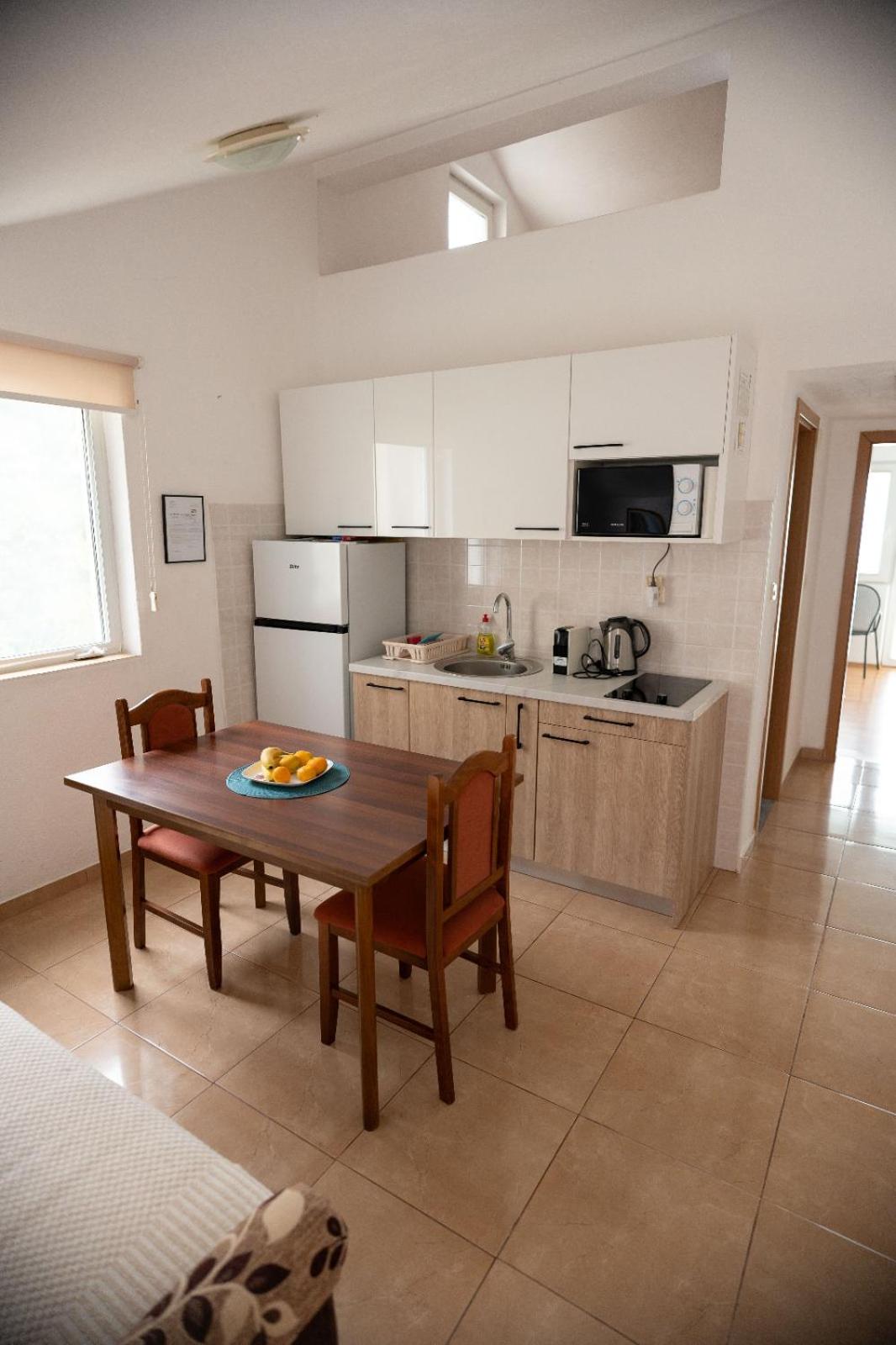 Apartments Kricak