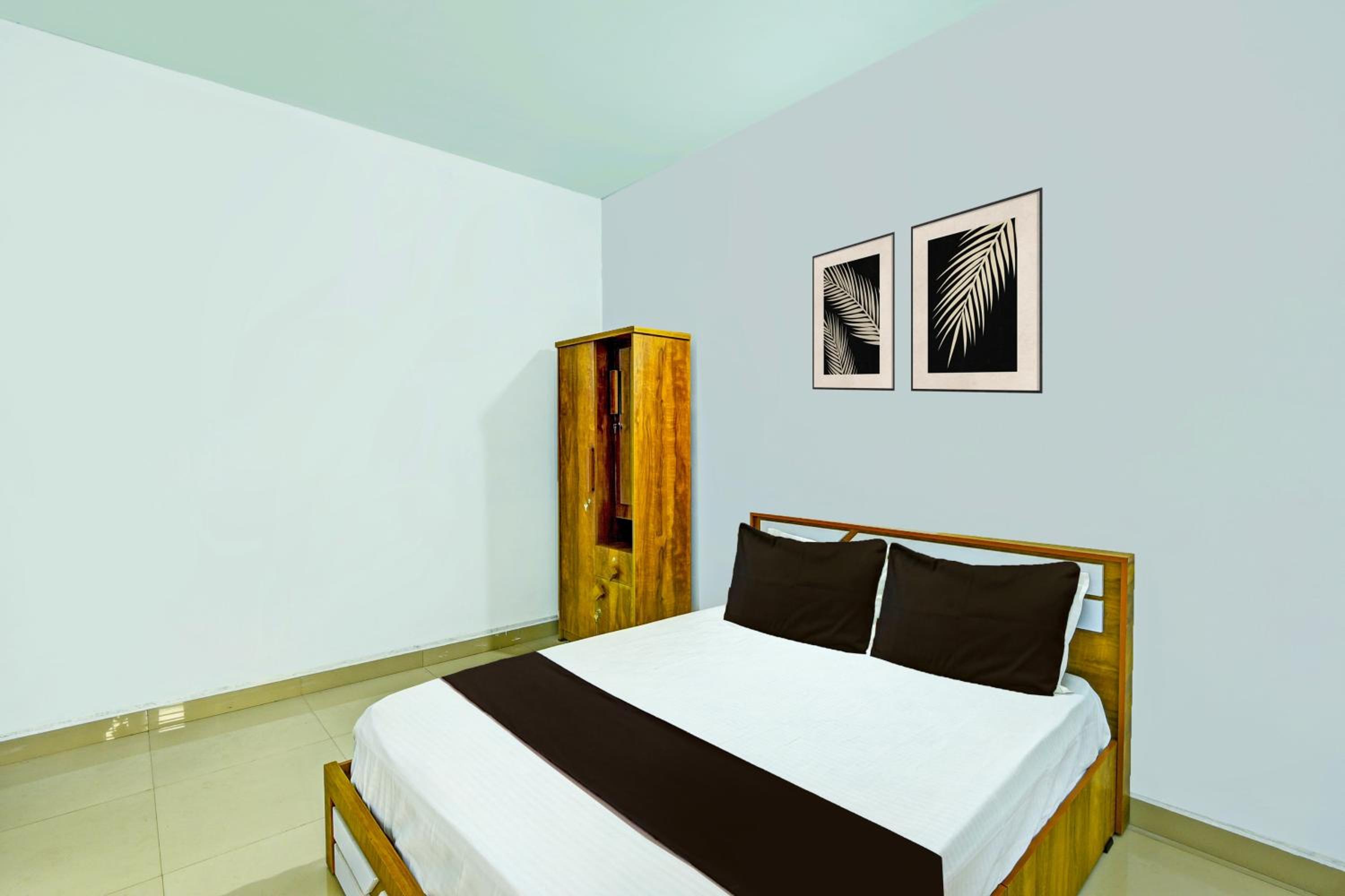 Hotel O Blue Sky Apartment