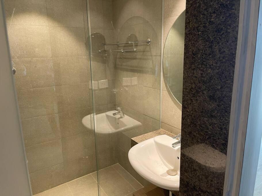 Harry Apartment