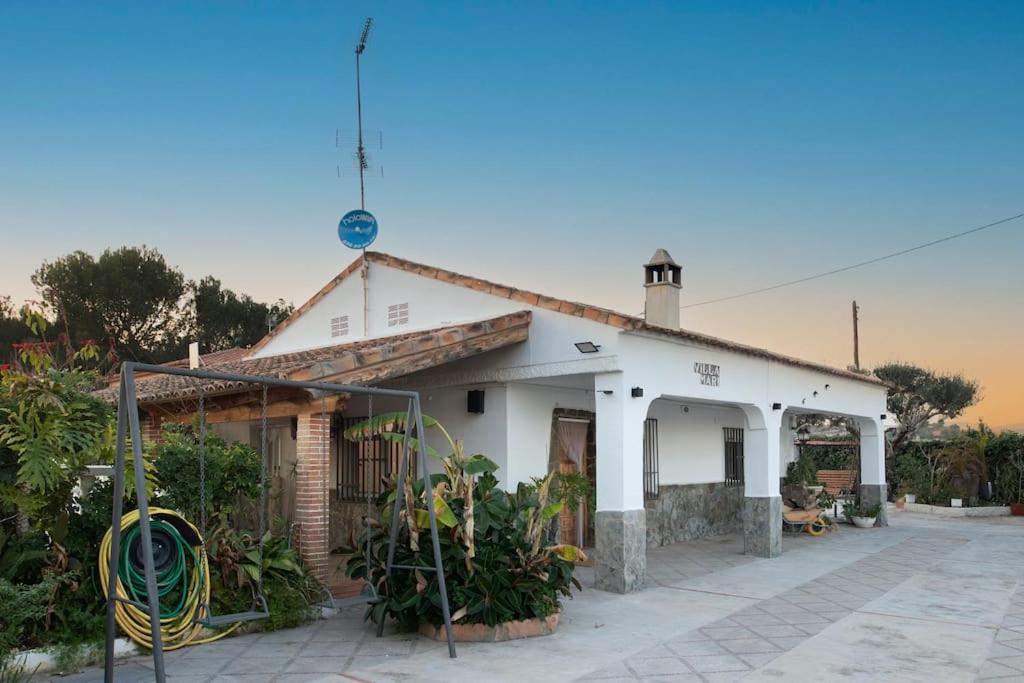 Casa Contemporánea en la Serranía