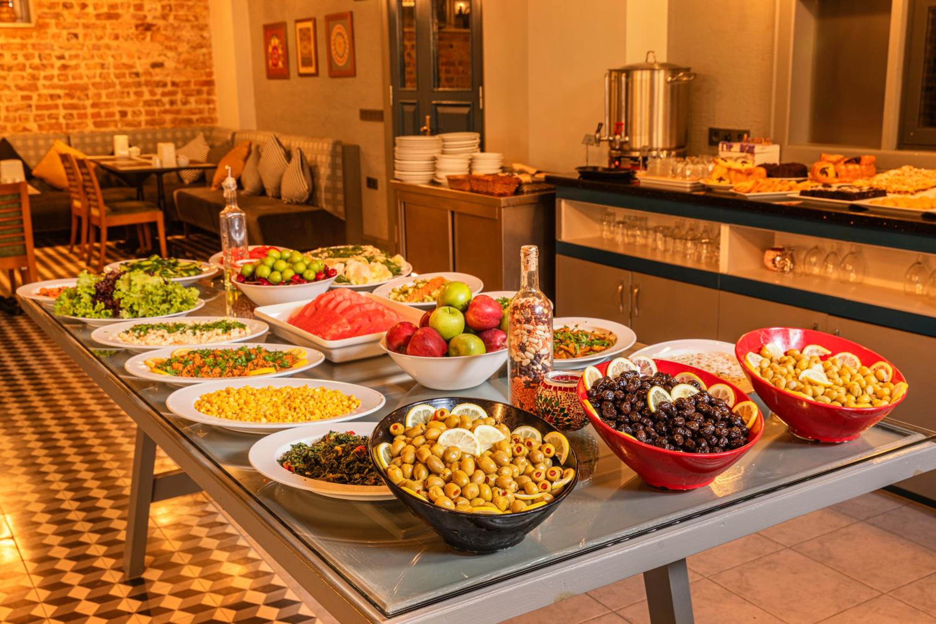 Azade Premier Otel - Image 40