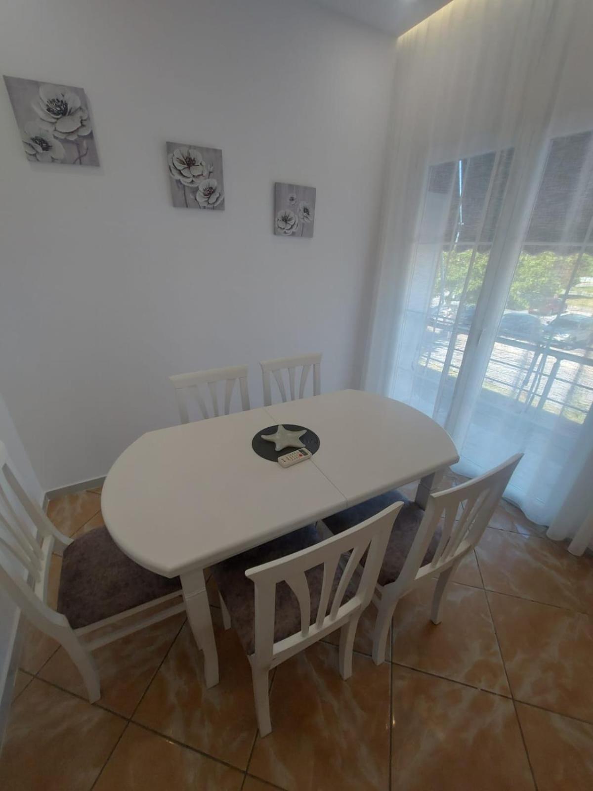 Piazza Apartments