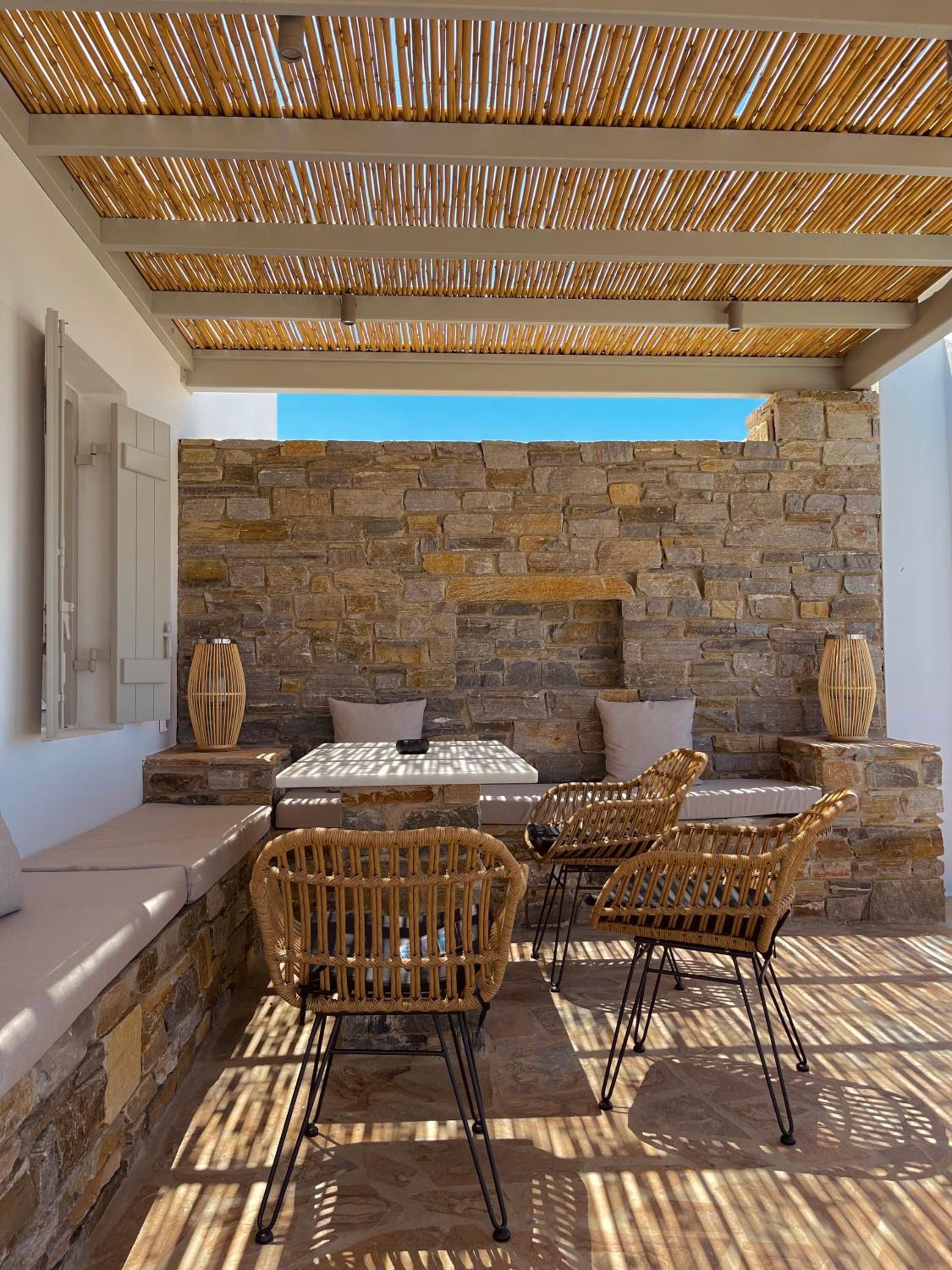 Yara Residence