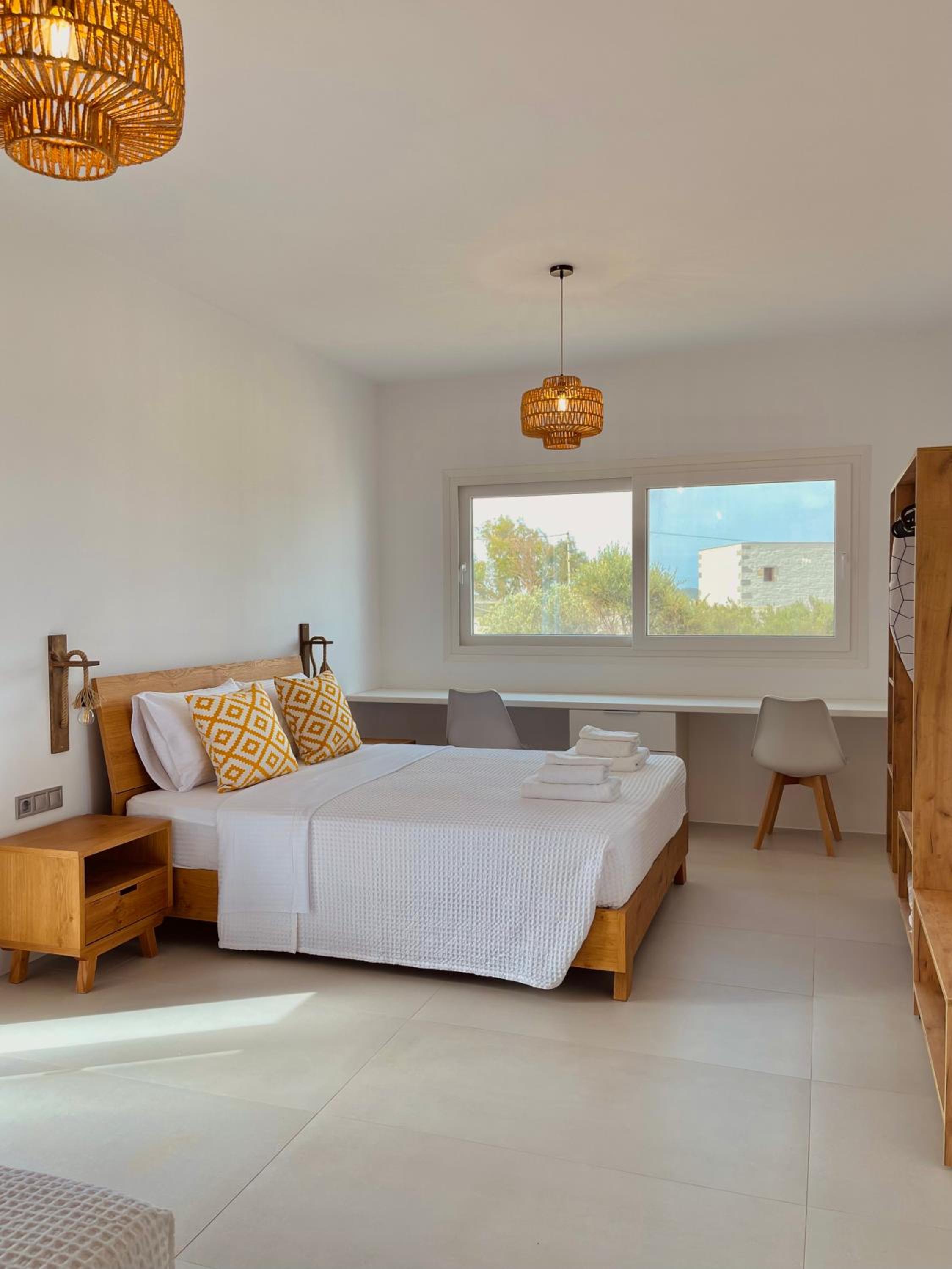 Yara Residence
