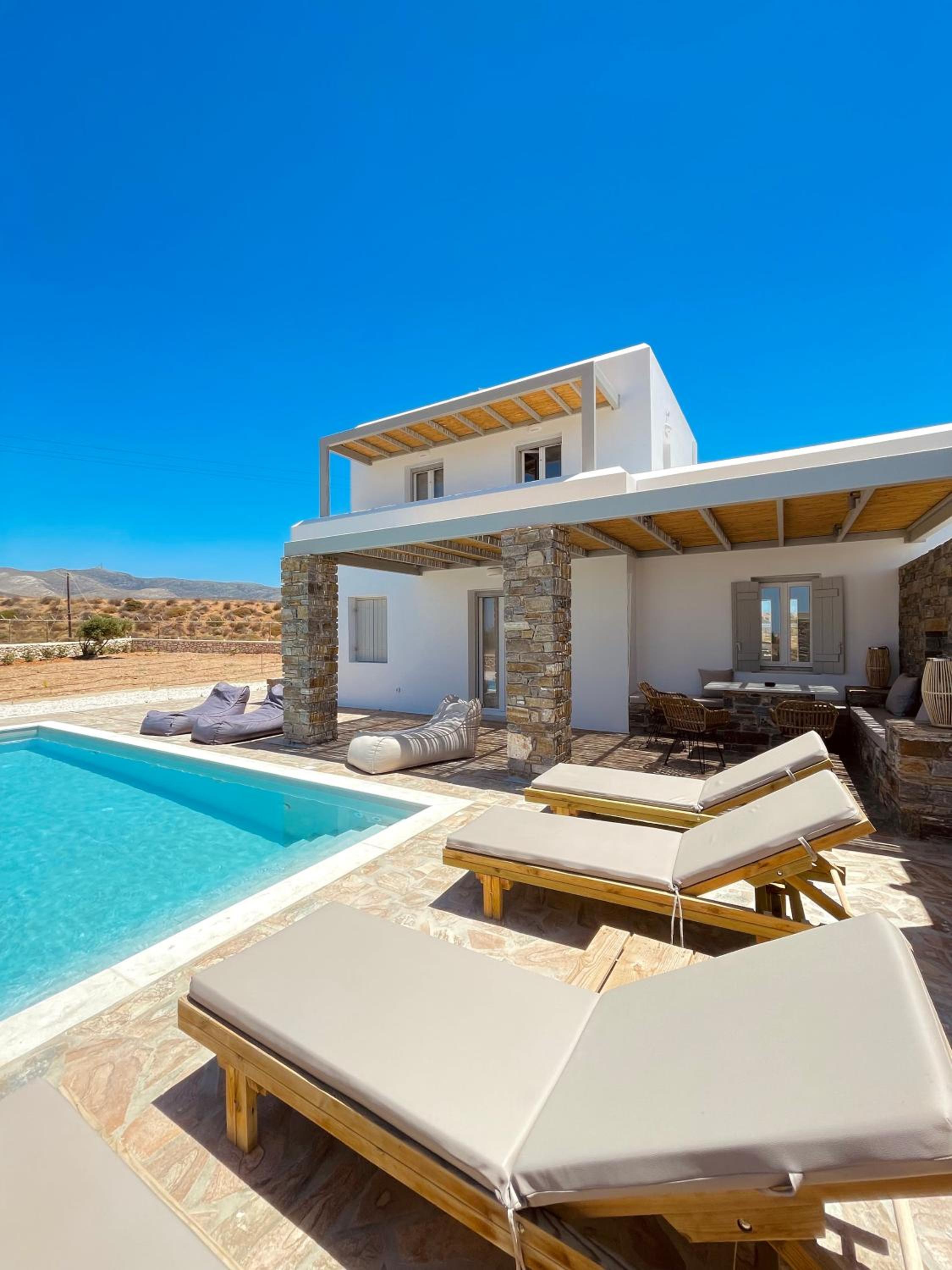 Yara Residence