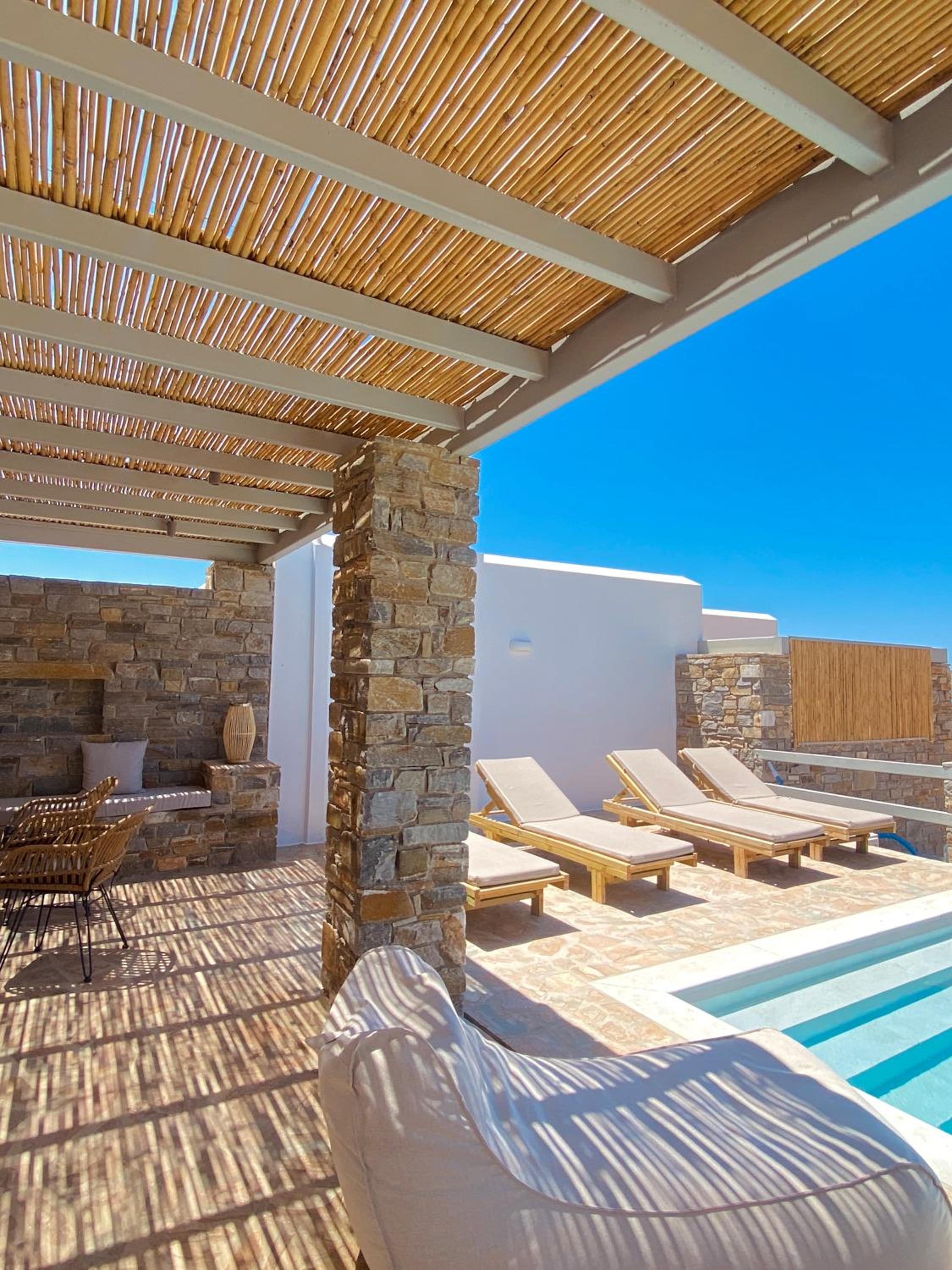 Yara Residence