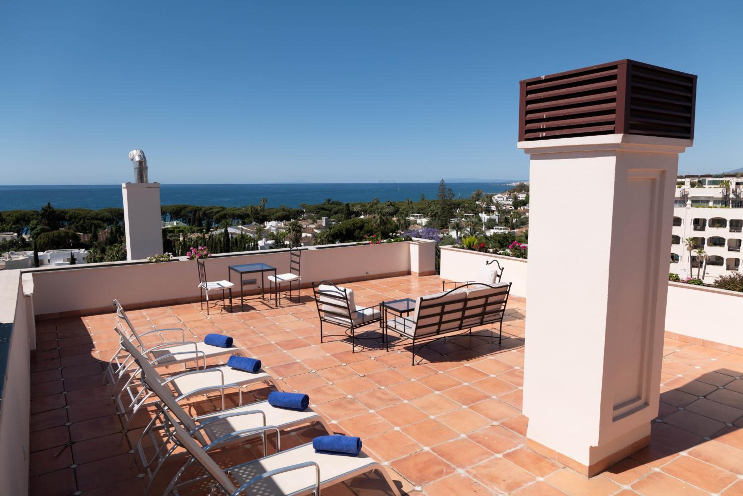 Guadalpin Suites