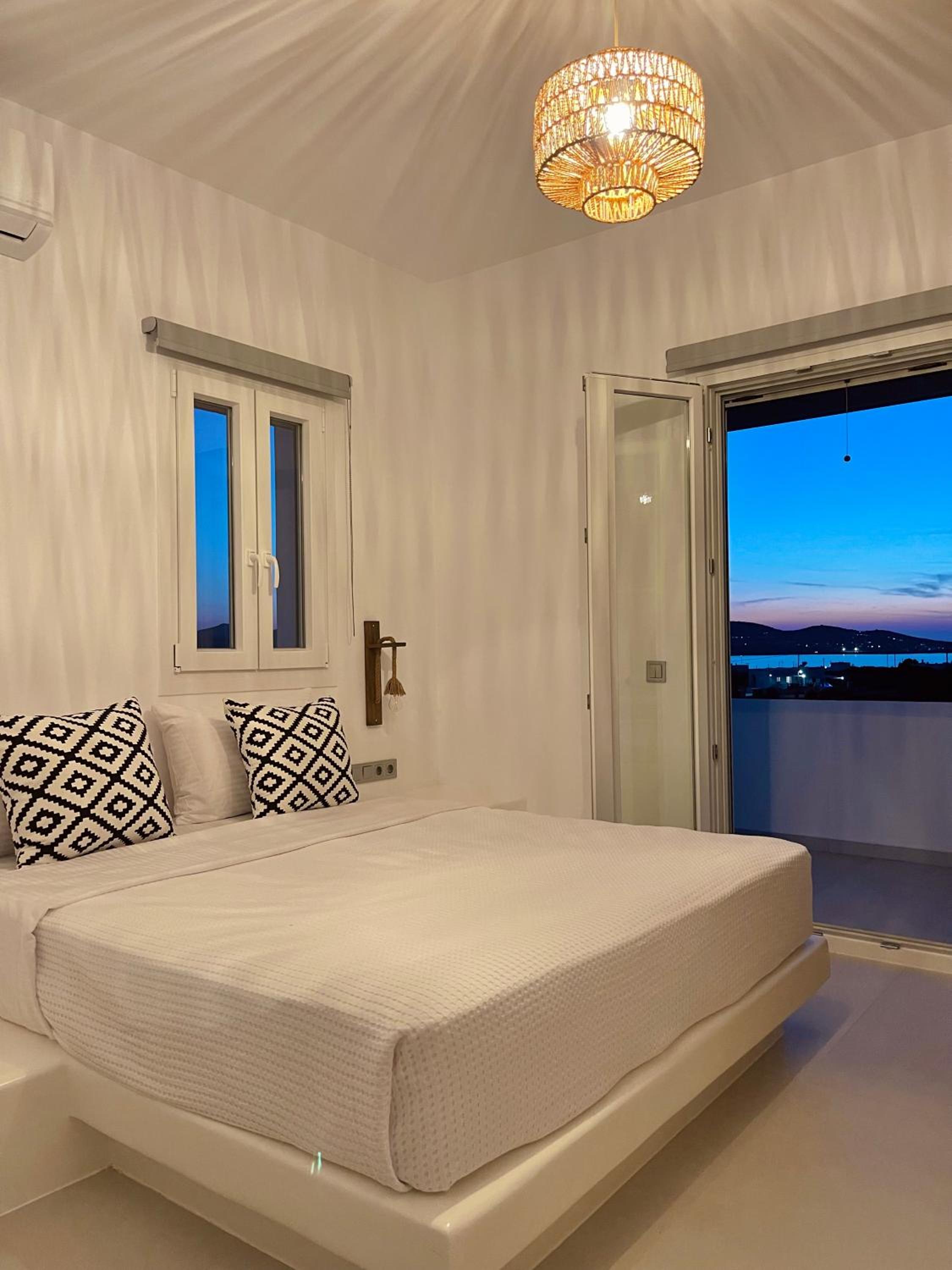 Yara Residence