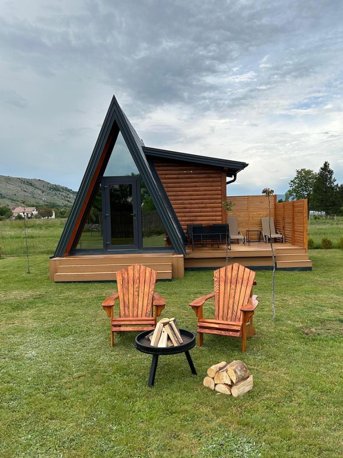 Honey Glamping Resort with jacuzzi
