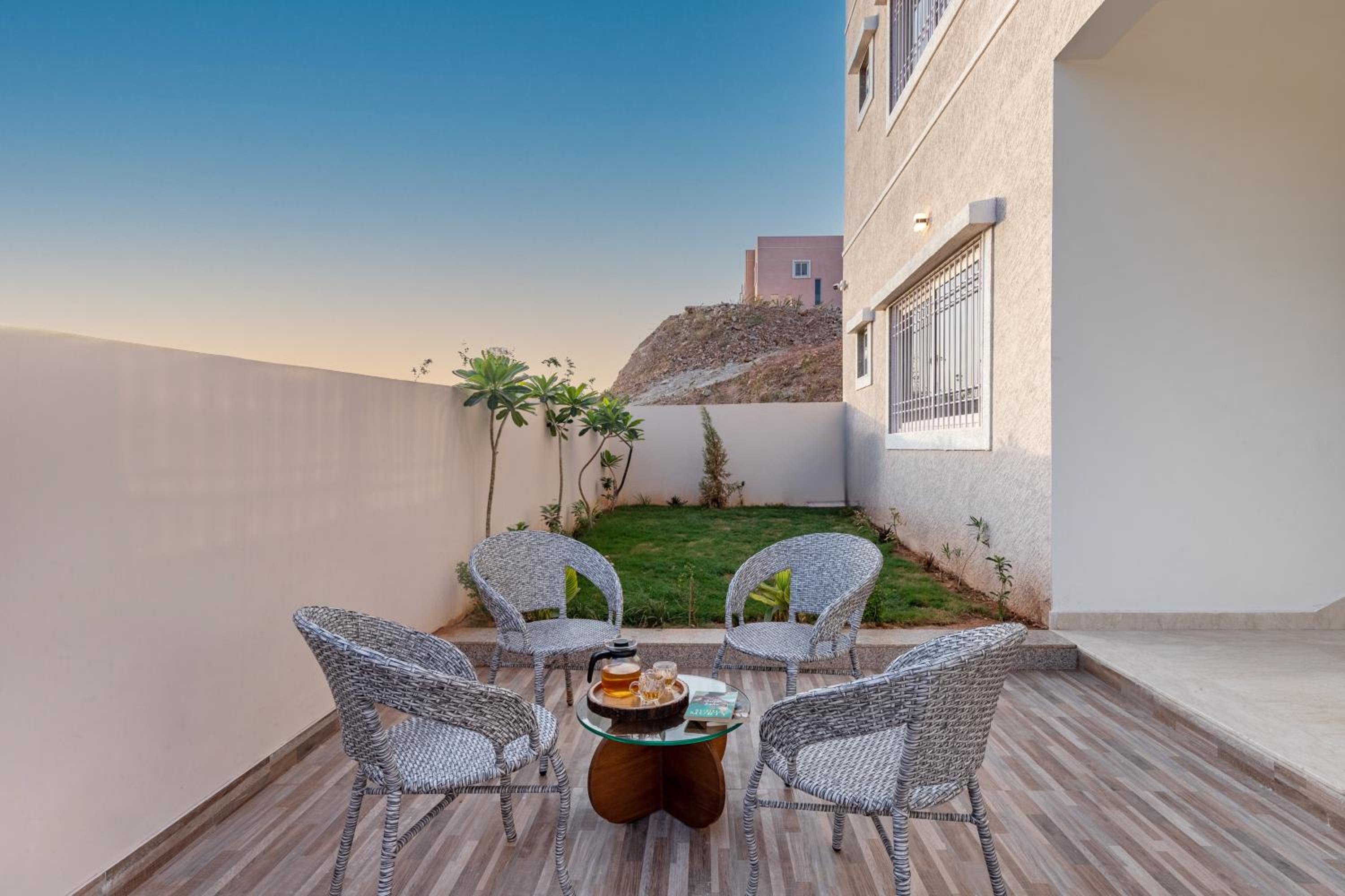balance & terrace