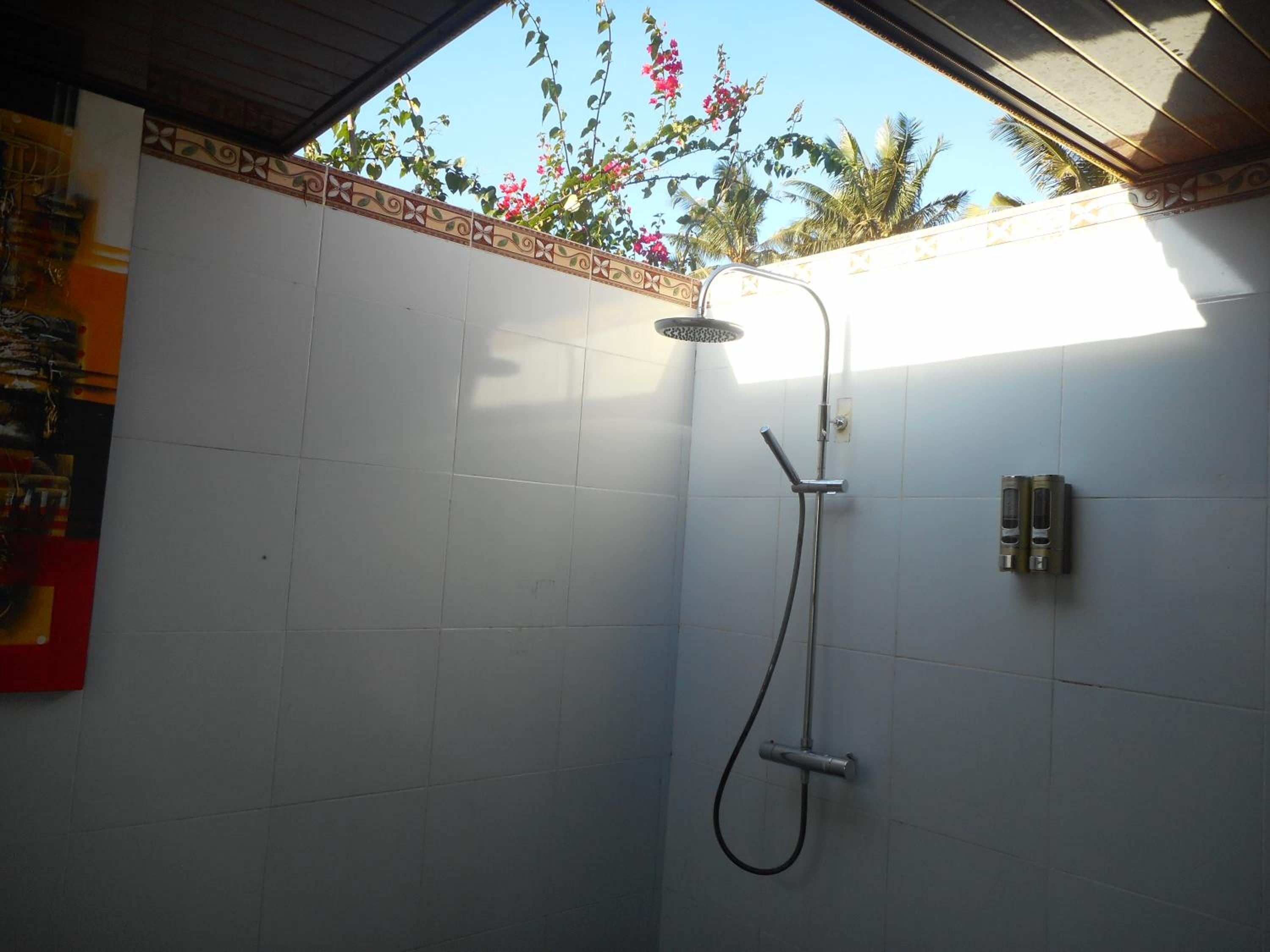 Photo 46