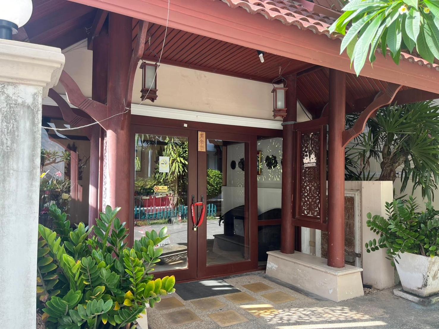 Bhundhari Chaweng Beach Resort Koh Samui - SHA Plus