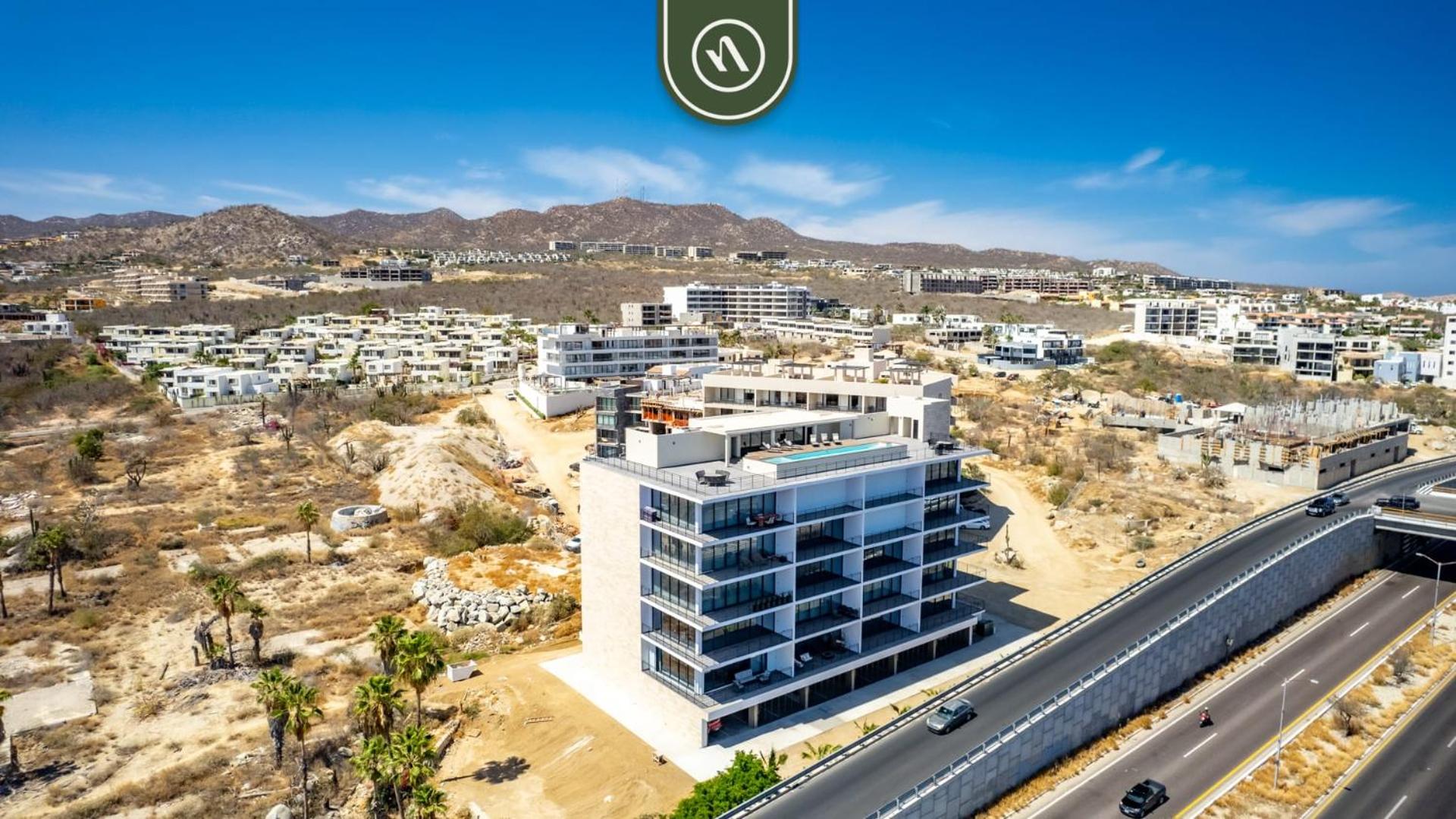 New 2 BR Condo - Amazing View to the Arch - Pool - main view