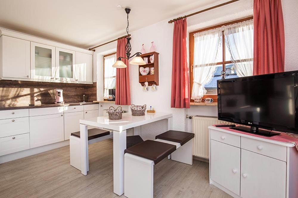 Ferienwohnung Lea-Stübchen