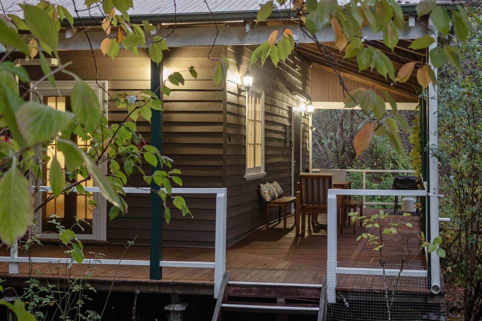 Serenity House Pemberton Cottage & Wellness Spa