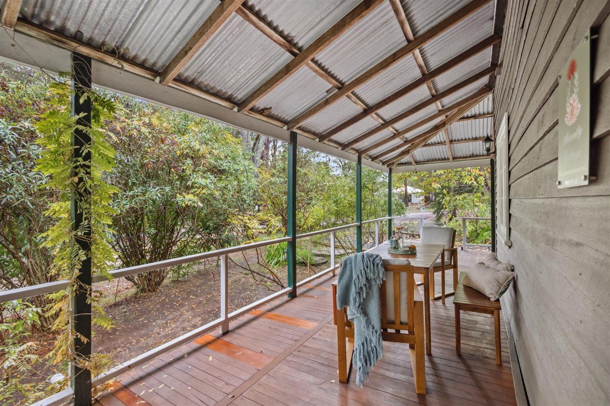 Serenity House Pemberton Cottage & Wellness Spa