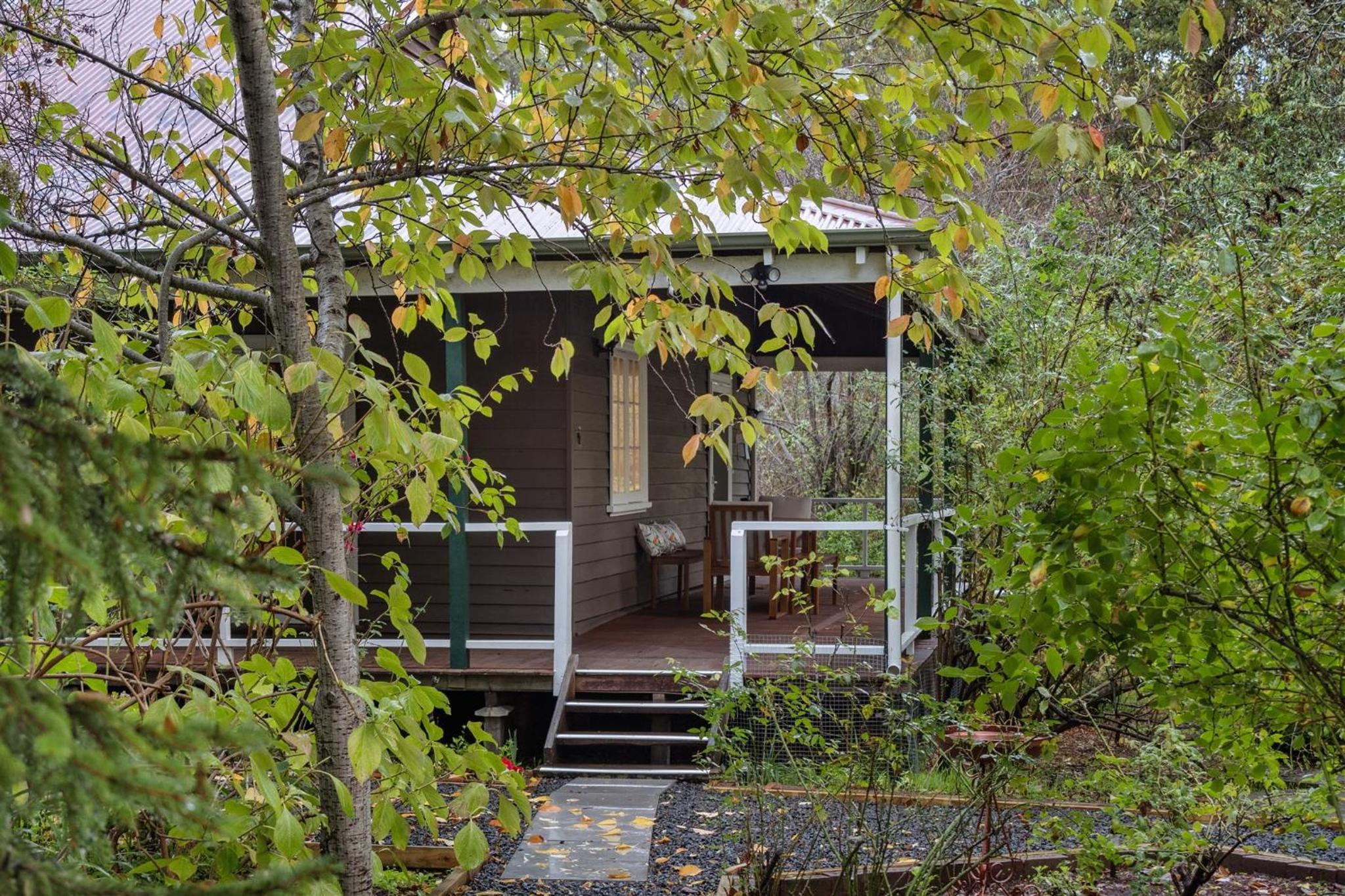 Serenity House Pemberton Cottage & Wellness Spa