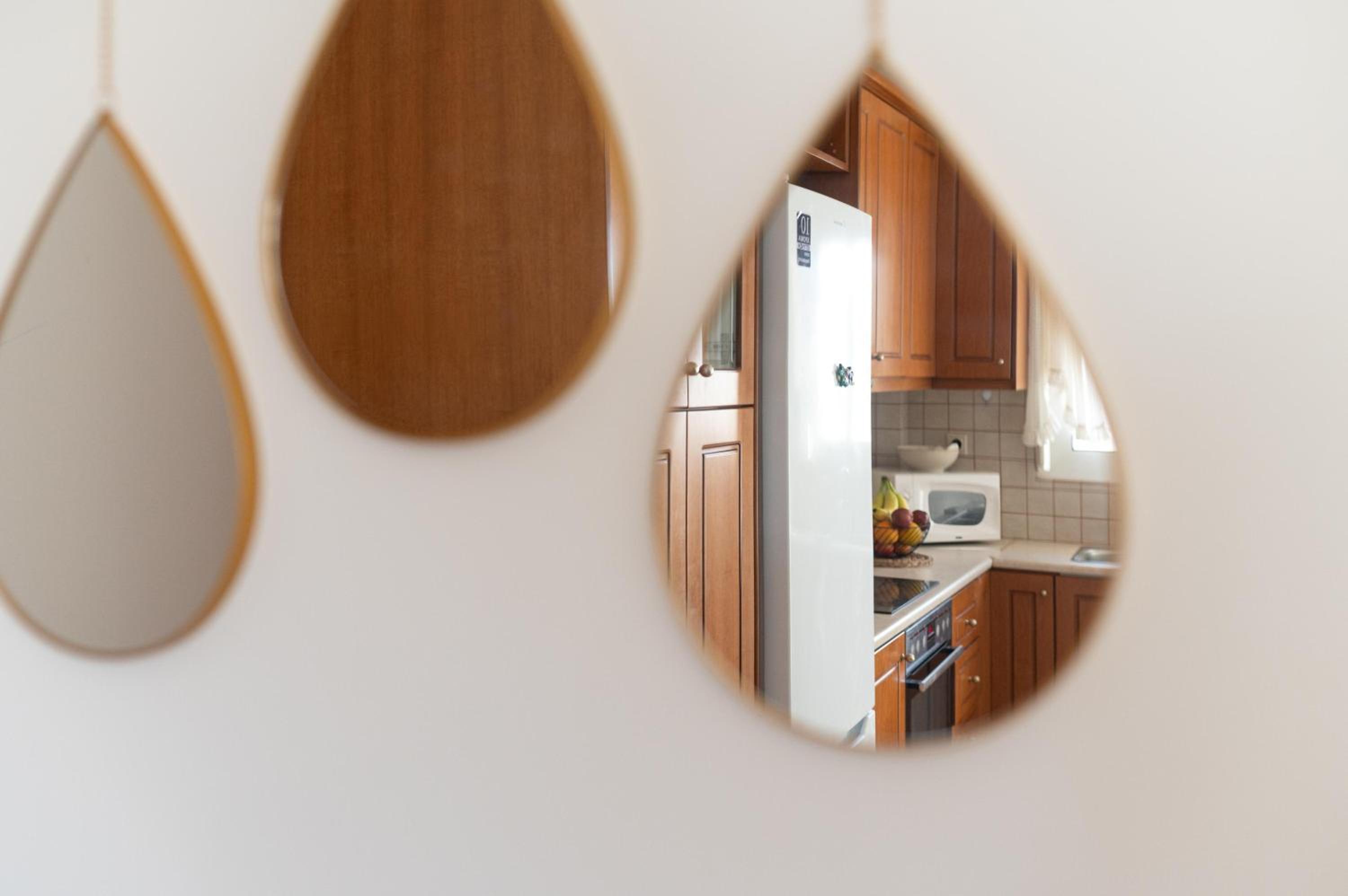Niman Beachside Apartments
