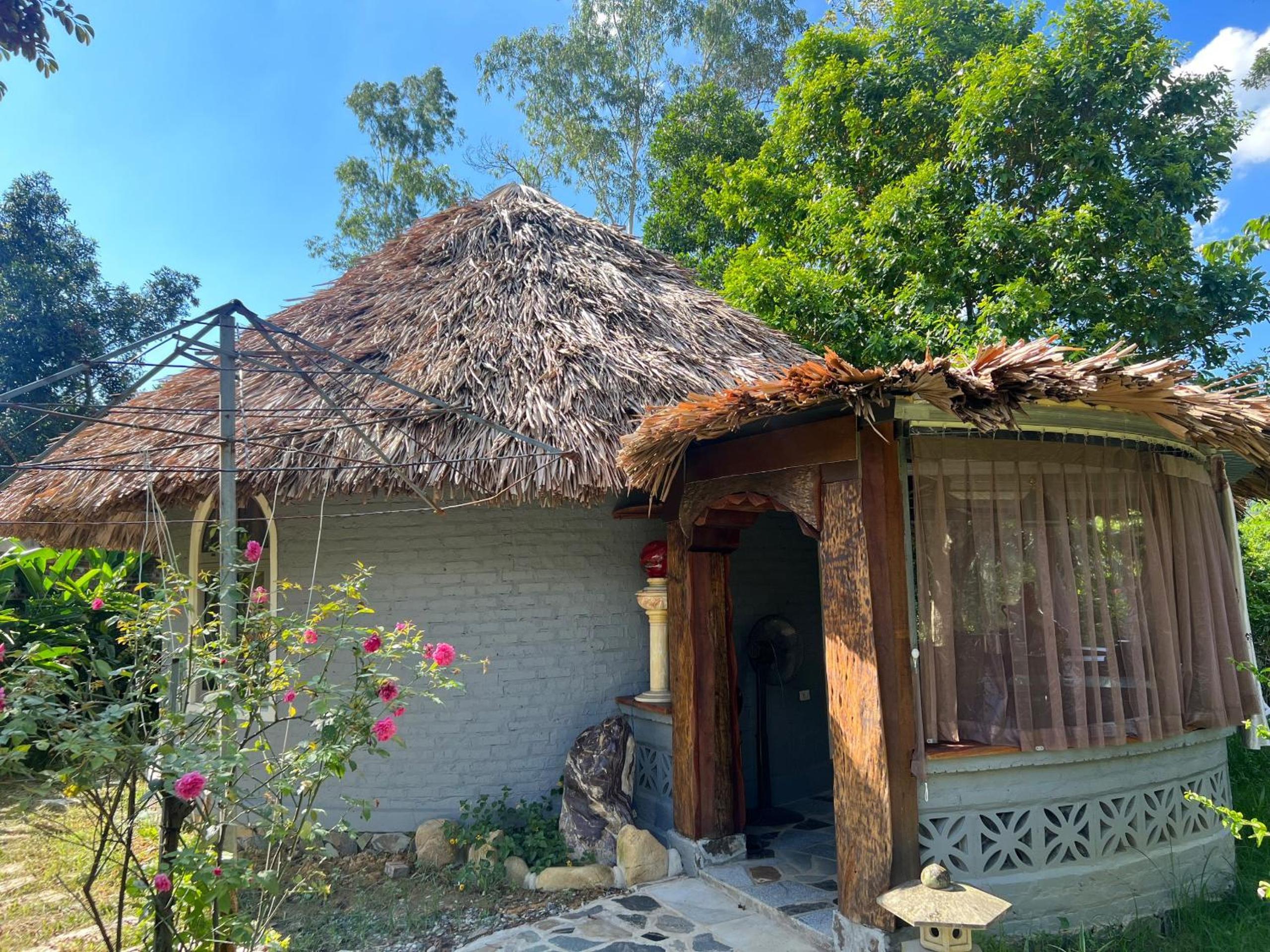Paradise Soc Son Resort
