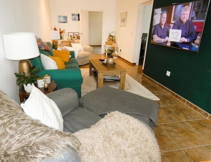Luxury Private Complex