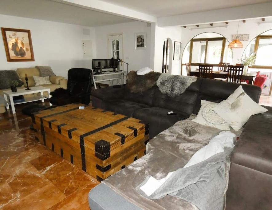 Luxury Private Complex
