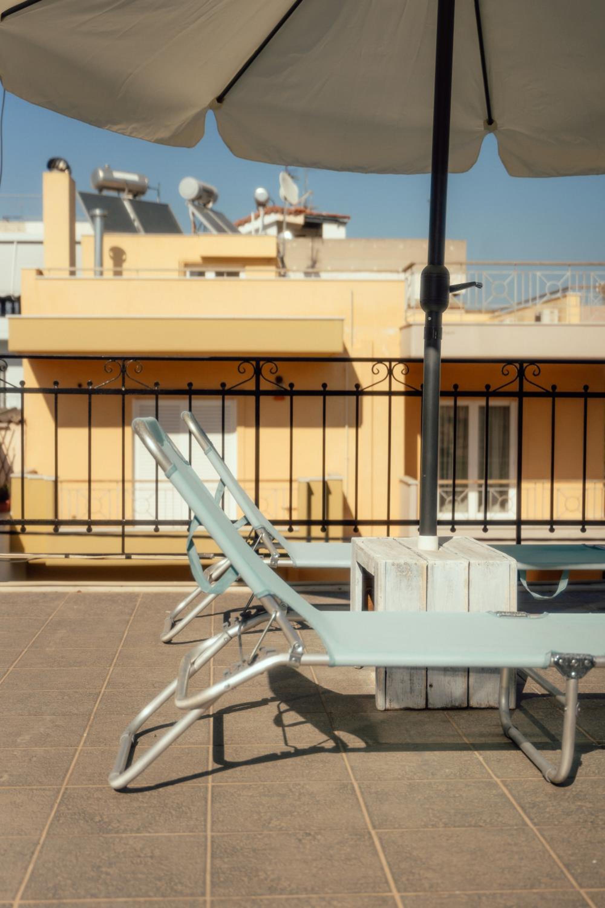 Alexandros suite