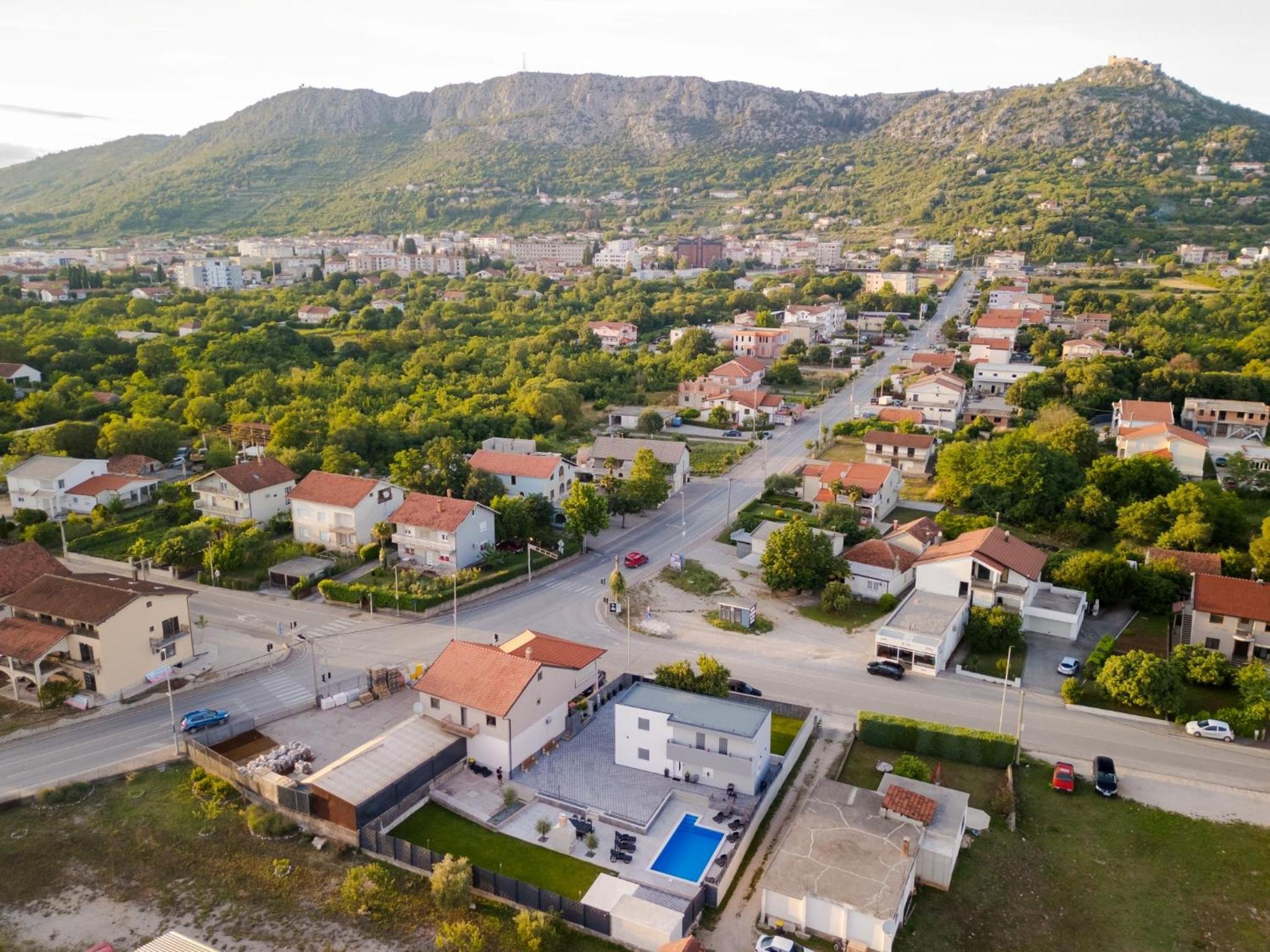 Villa Aurora