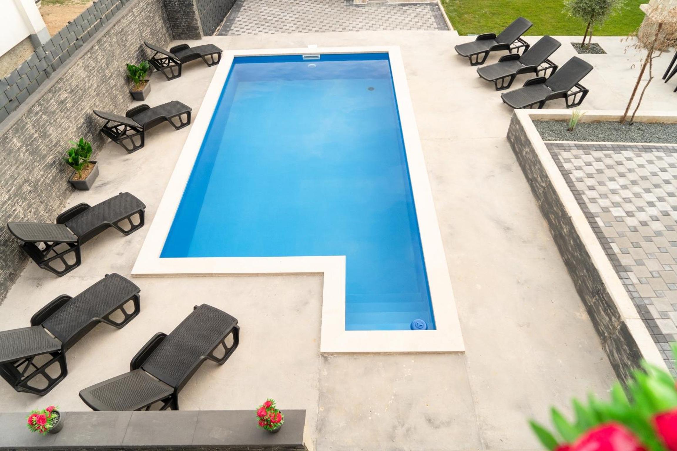Villa Aurora