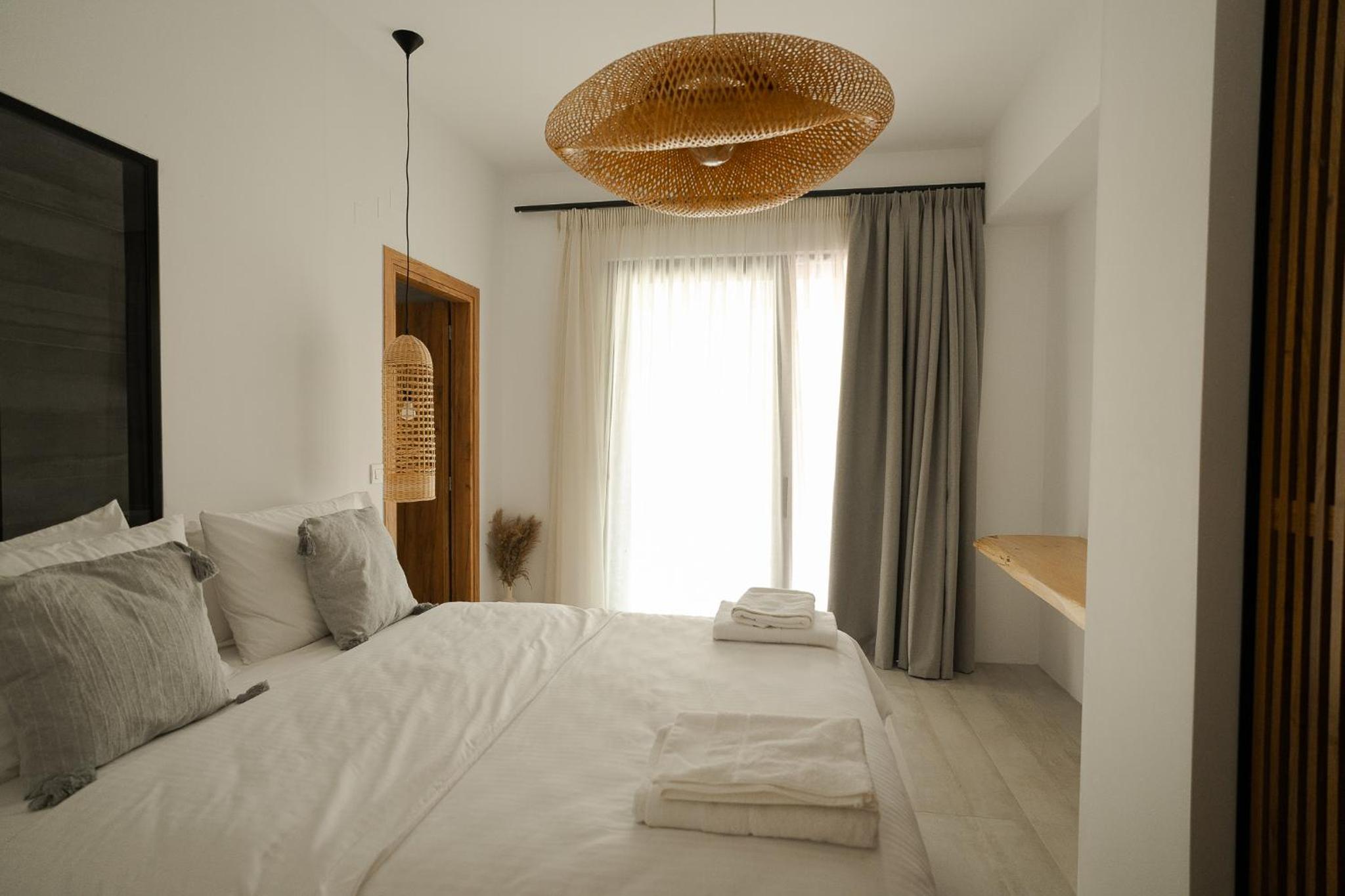 Athos Guesthouse