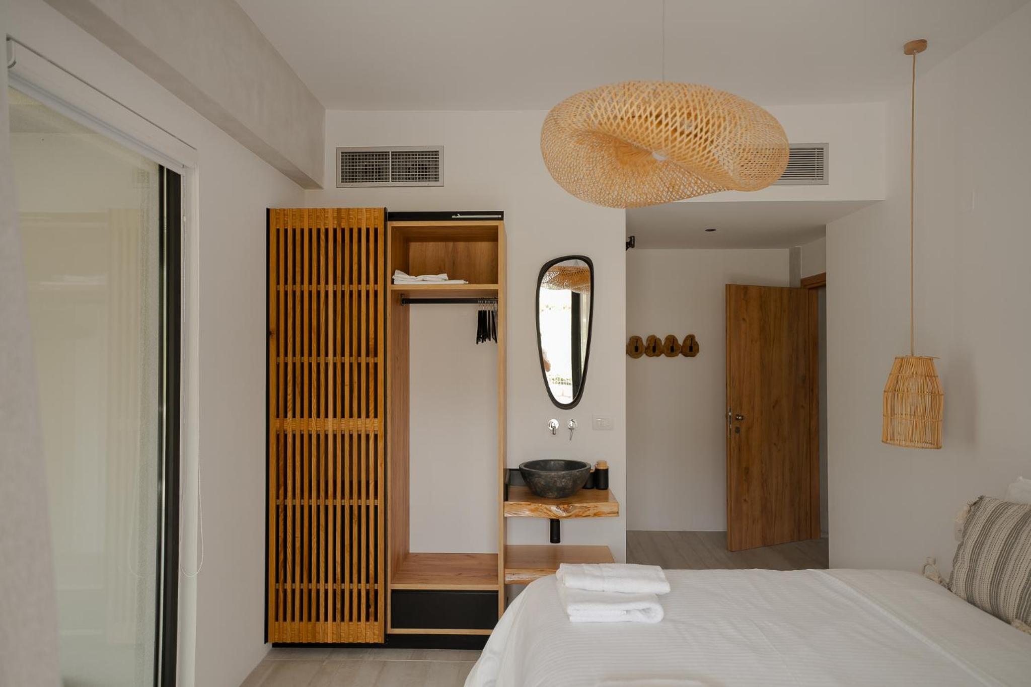 Athos Guesthouse